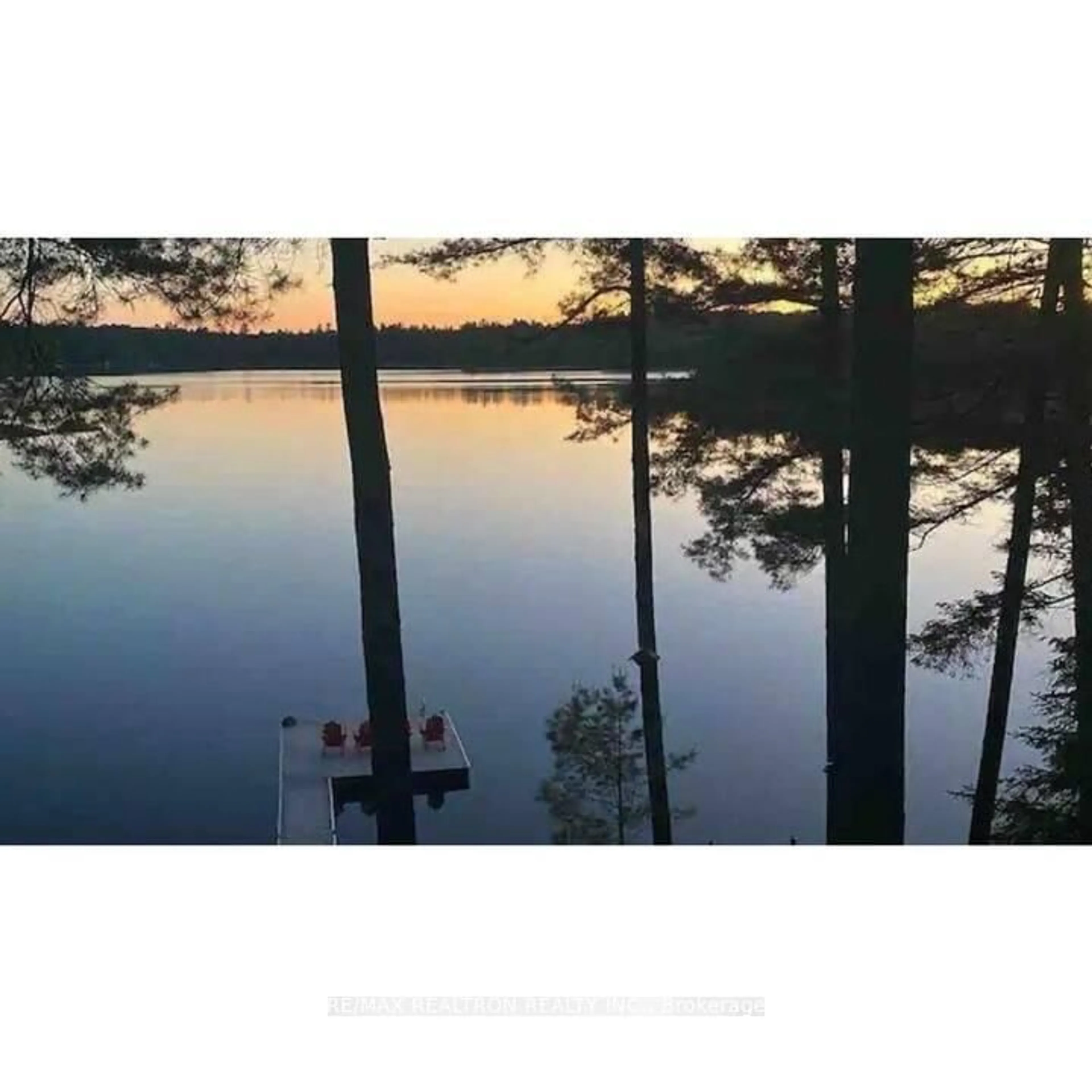Blurry image for 2872 Muskoka Road 118, Muskoka Lakes Ontario P0B 1J0