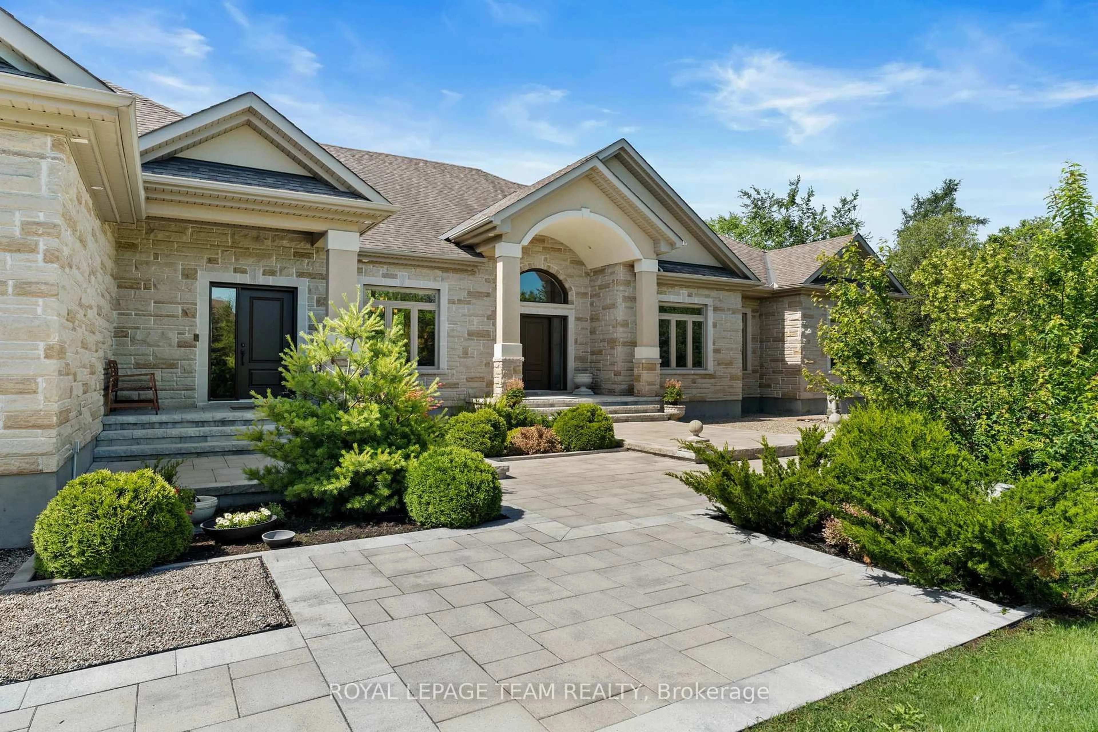 Home with brick exterior material, street for 5987 Knights Dr, Manotick Ontario K4M 0A2