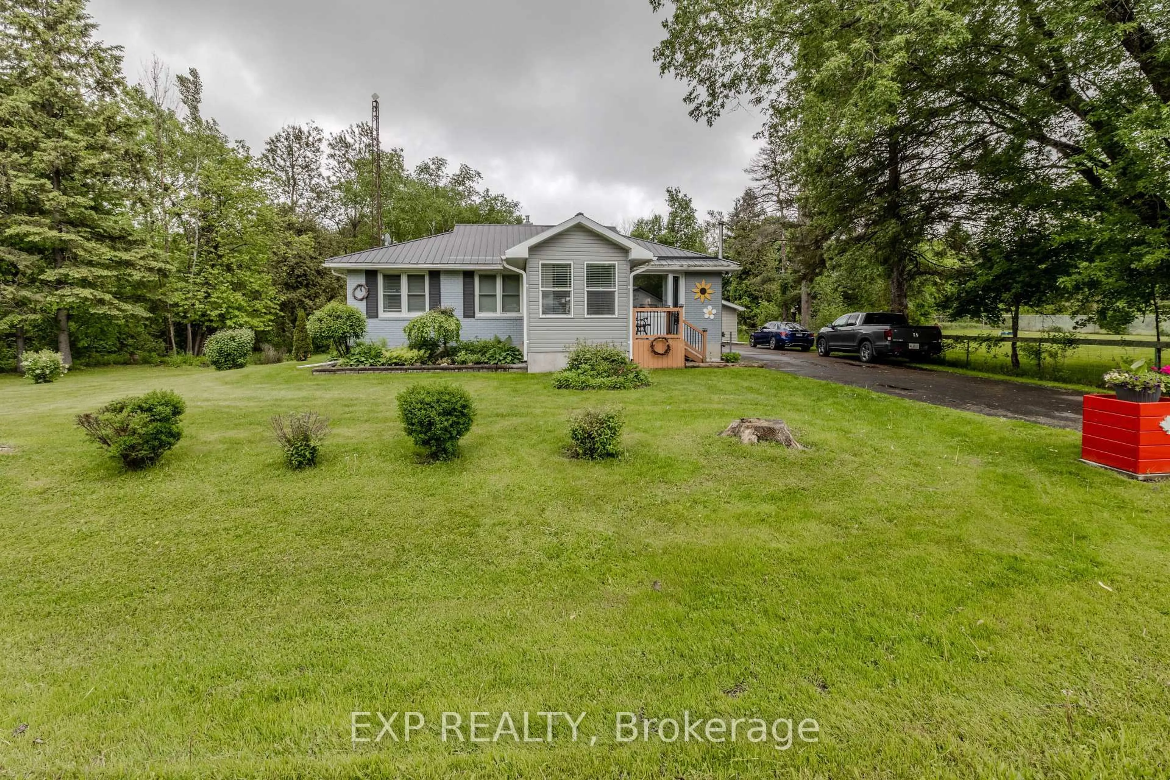 A pic from outside/outdoor area/front of a property/back of a property/a pic from drone, water/lake/river/ocean view for 4025 Cedar Grove Rd, Augusta Ontario K0E 1T1