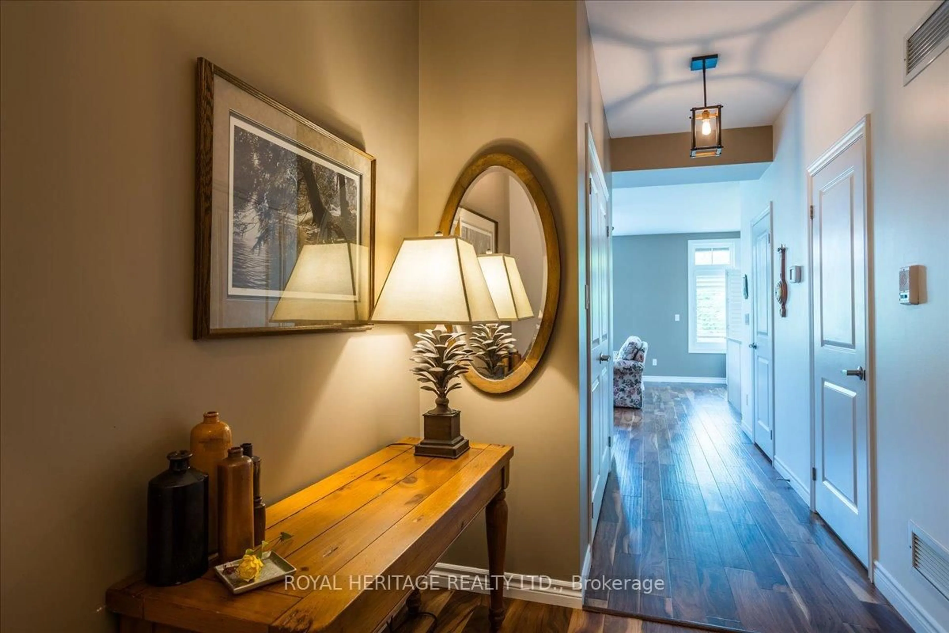Indoor entryway for 29 Lakewood Cres #111, Kawartha Lakes Ontario K0M 1A0