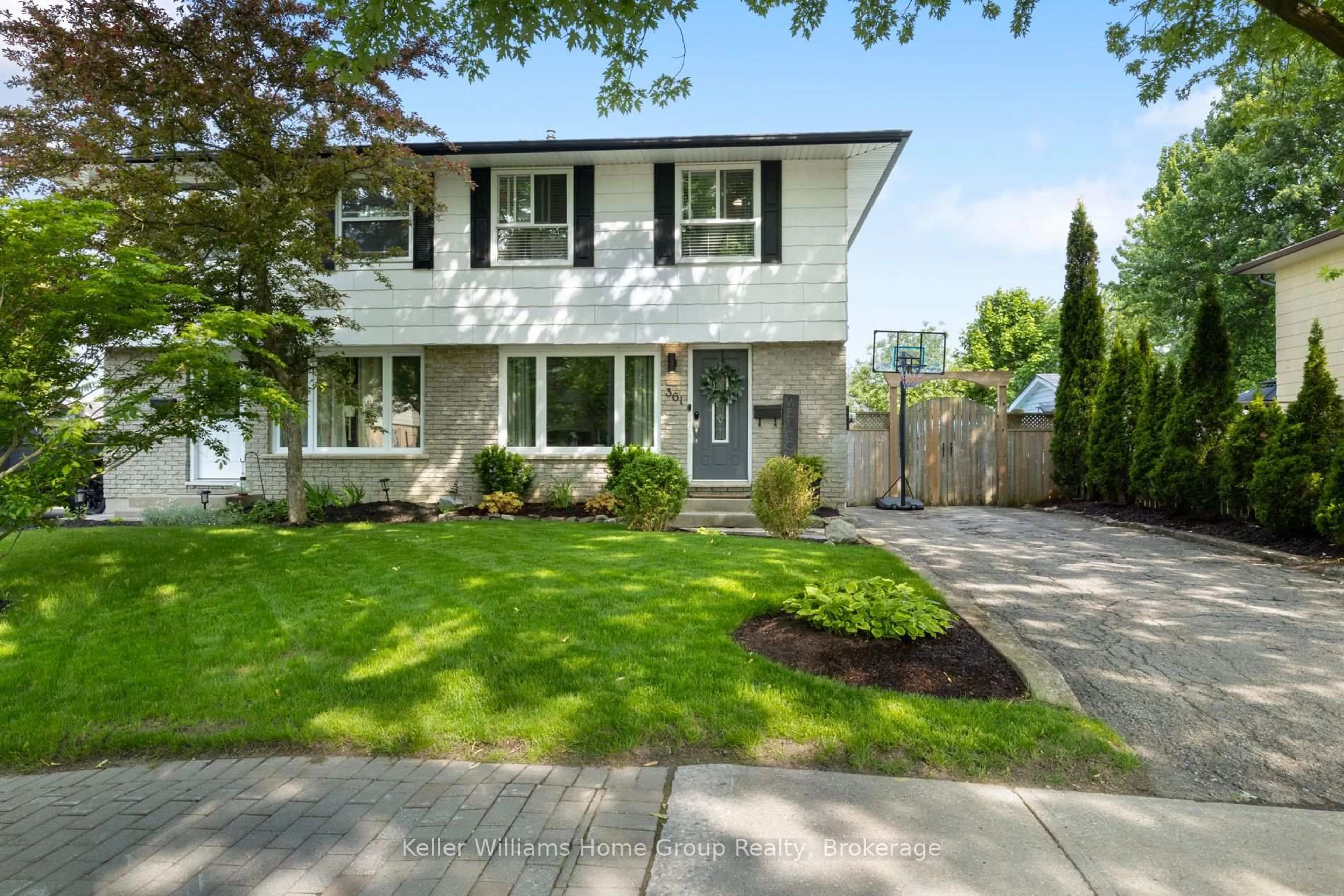 Home with vinyl exterior material, street for 361 Argyll St, Centre Wellington Ontario N1M 2Y4