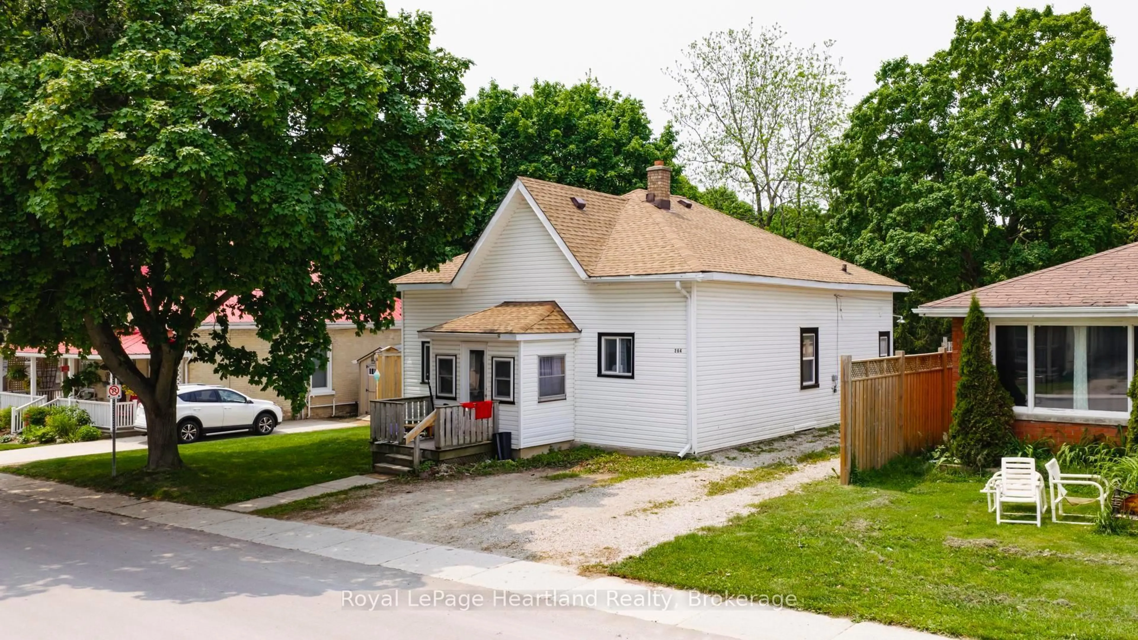 Unknown for 264 EDWARD St, North Huron Ontario N0G 2W0