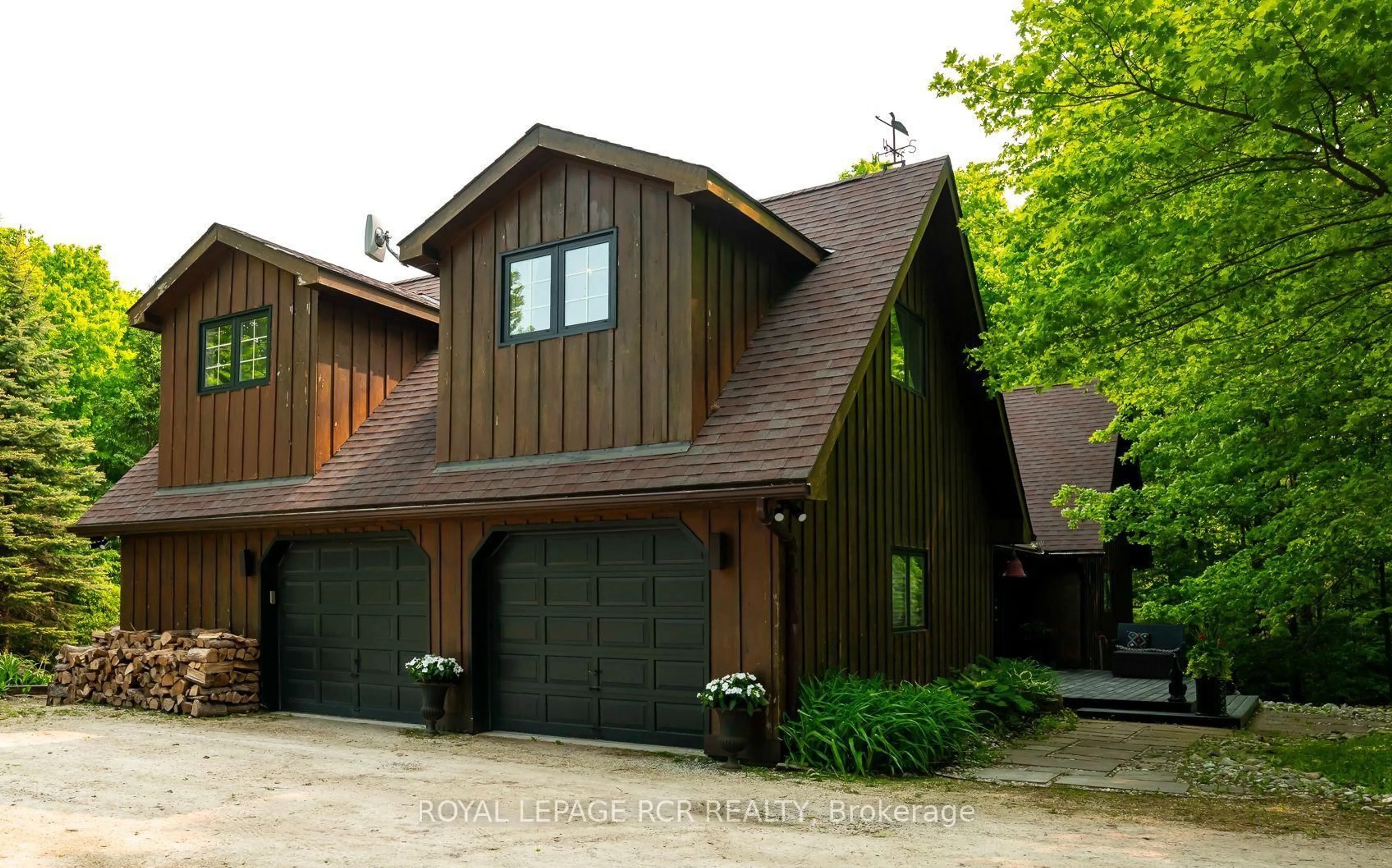Home with brick exterior material, street for 427049 25th Sdrd, Mono Ontario L9V 1E5