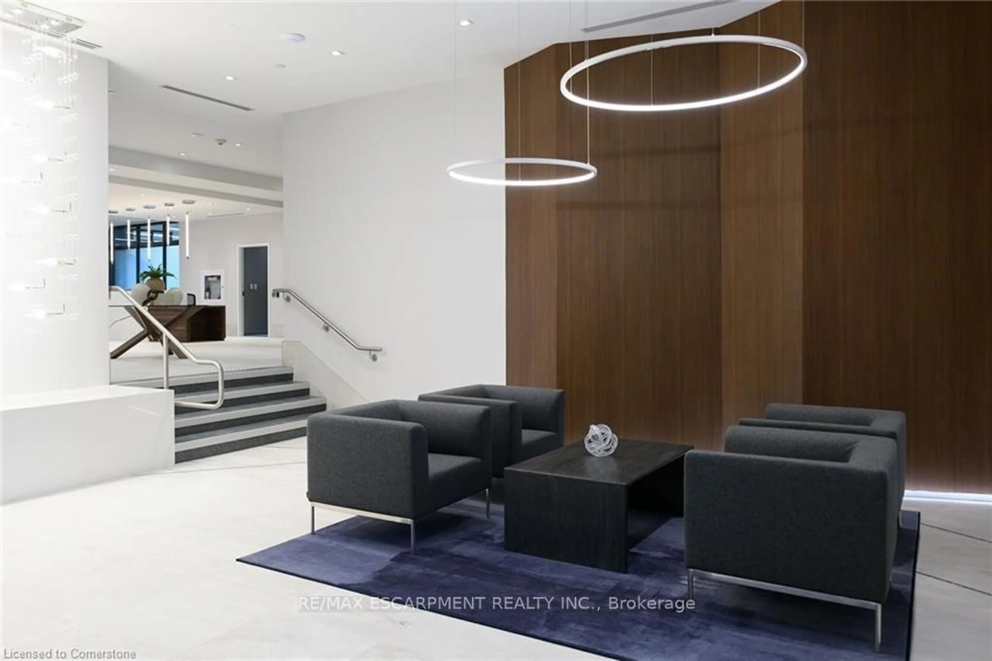 Lobby for 385 WINSTON Rd #901, Grimsby Ontario L3M 4E8