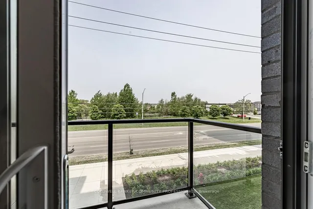Additional image 19 of 460 Dundas St Unit 210