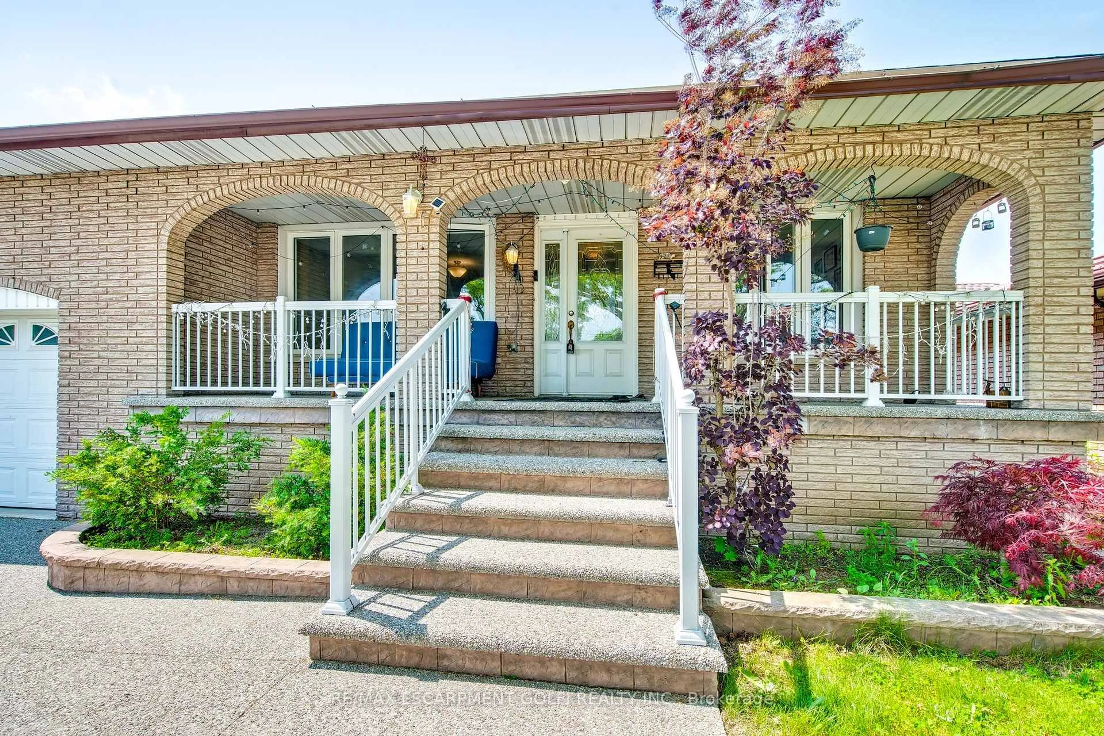 Unknown for 70 Golfwood Dr, Hamilton Ontario L9C 6W3