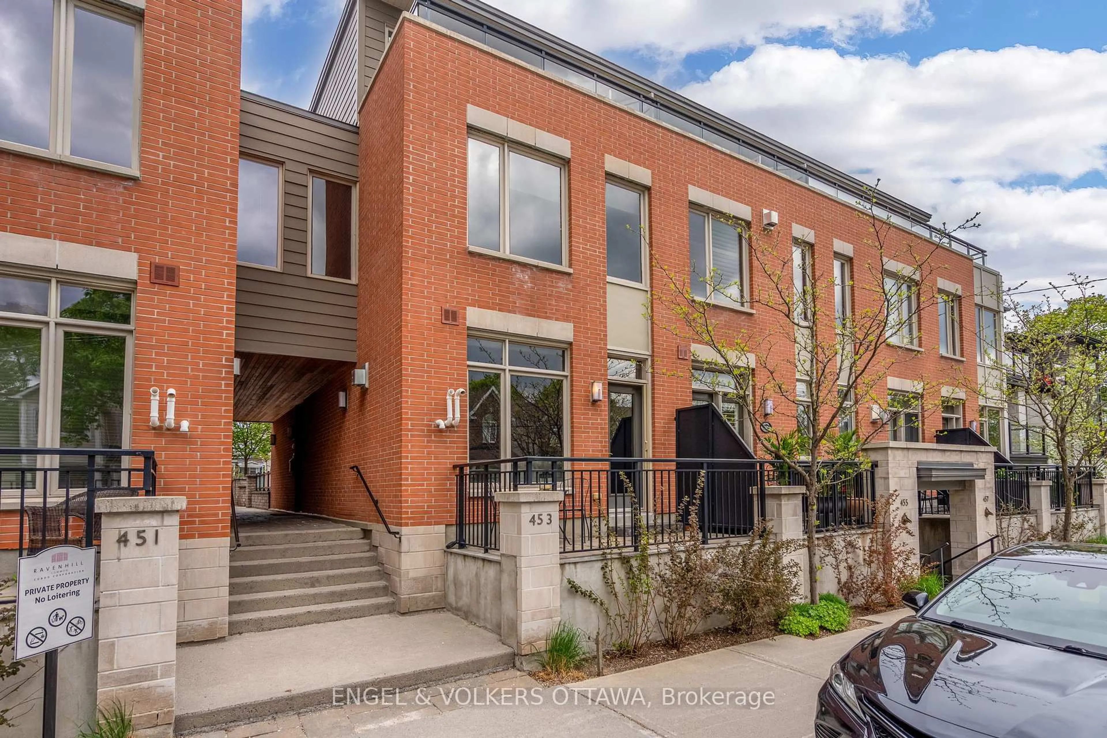 Home with brick exterior material, street for 453 Edison Ave, Ottawa Ontario K2A 1S5