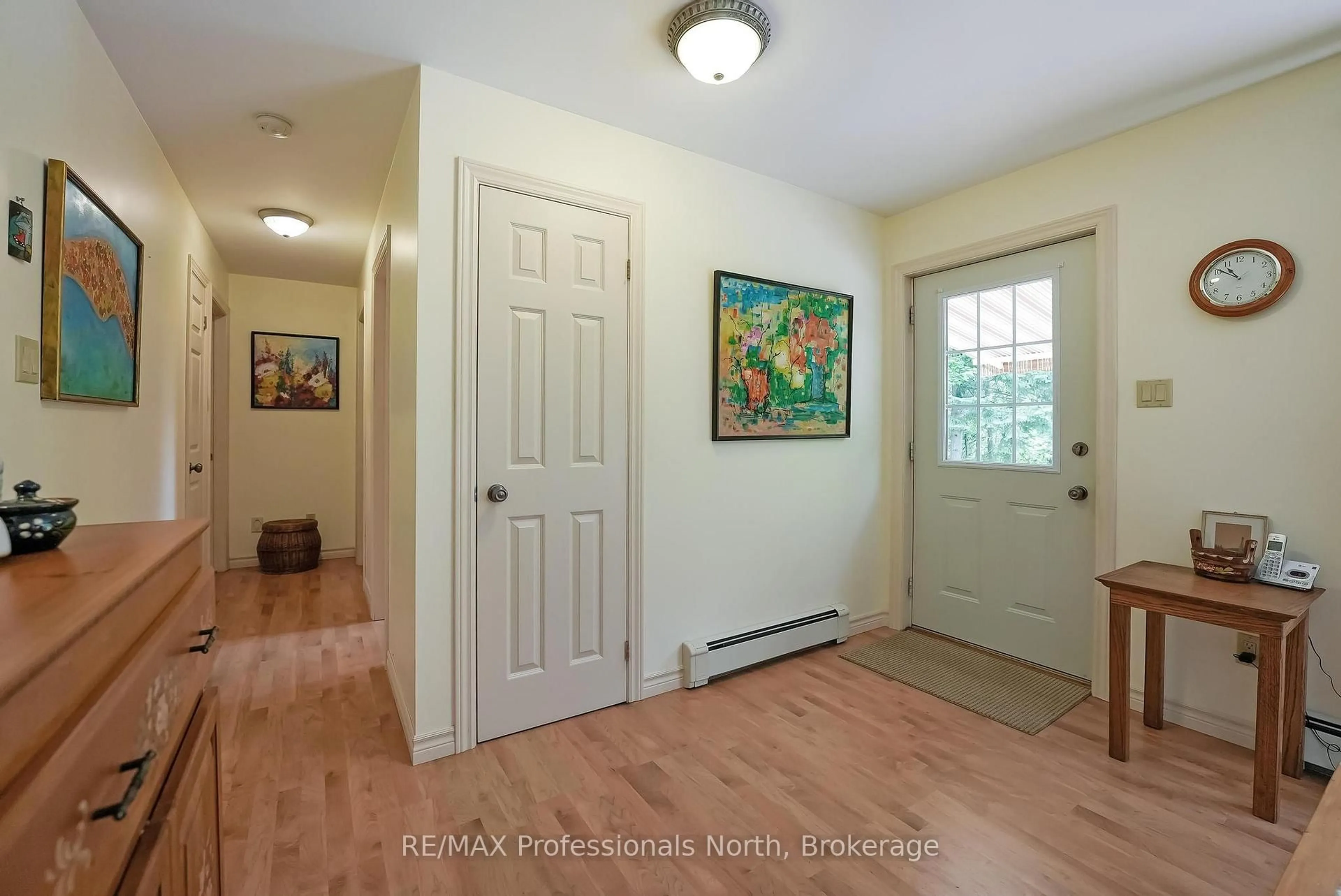Indoor entryway for 3072 Gelert Rd, Minden Hills Ontario K0M 2K0