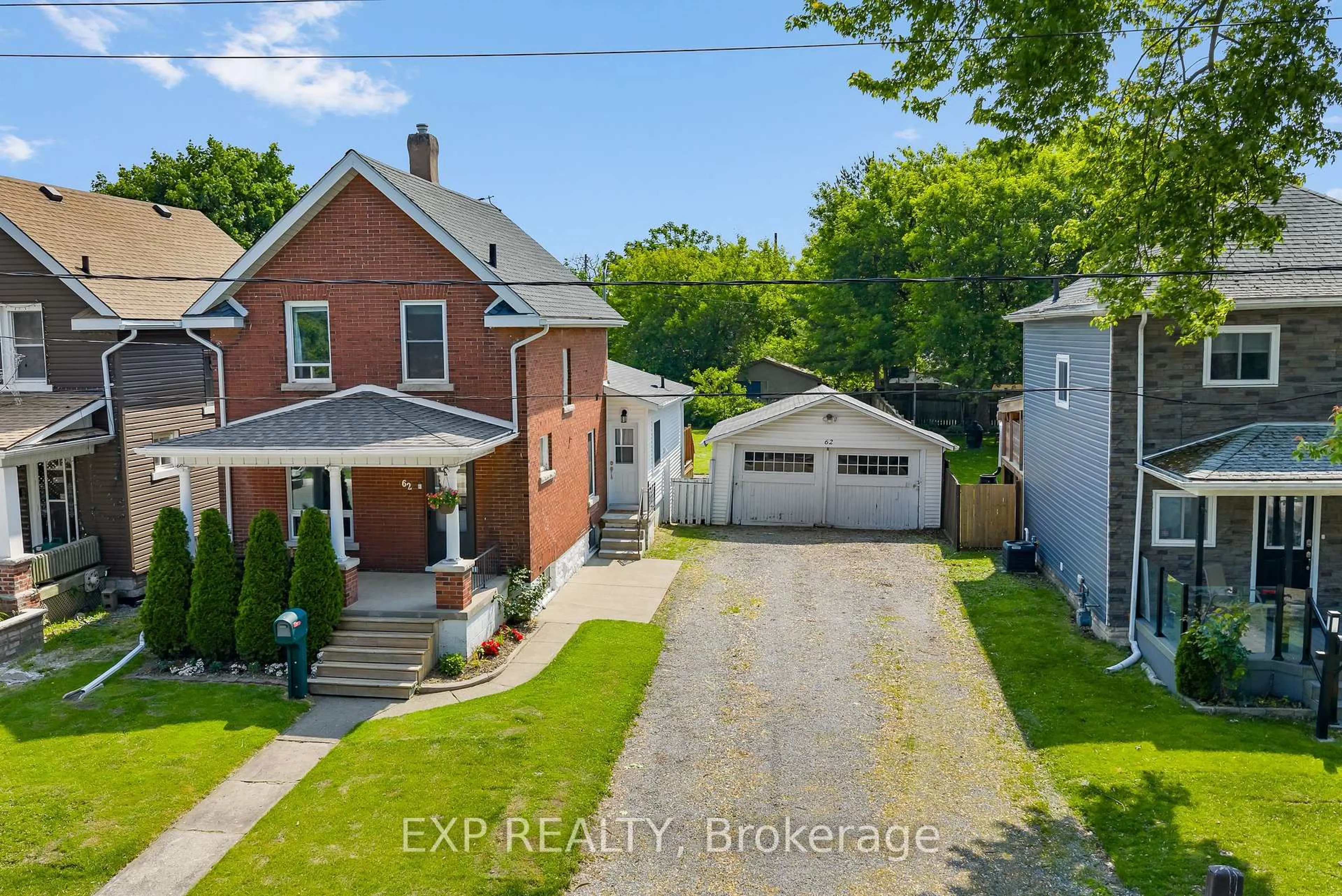A pic from outside/outdoor area/front of a property/back of a property/a pic from drone, street for 62 Garner Ave, Welland Ontario L3B 2X9