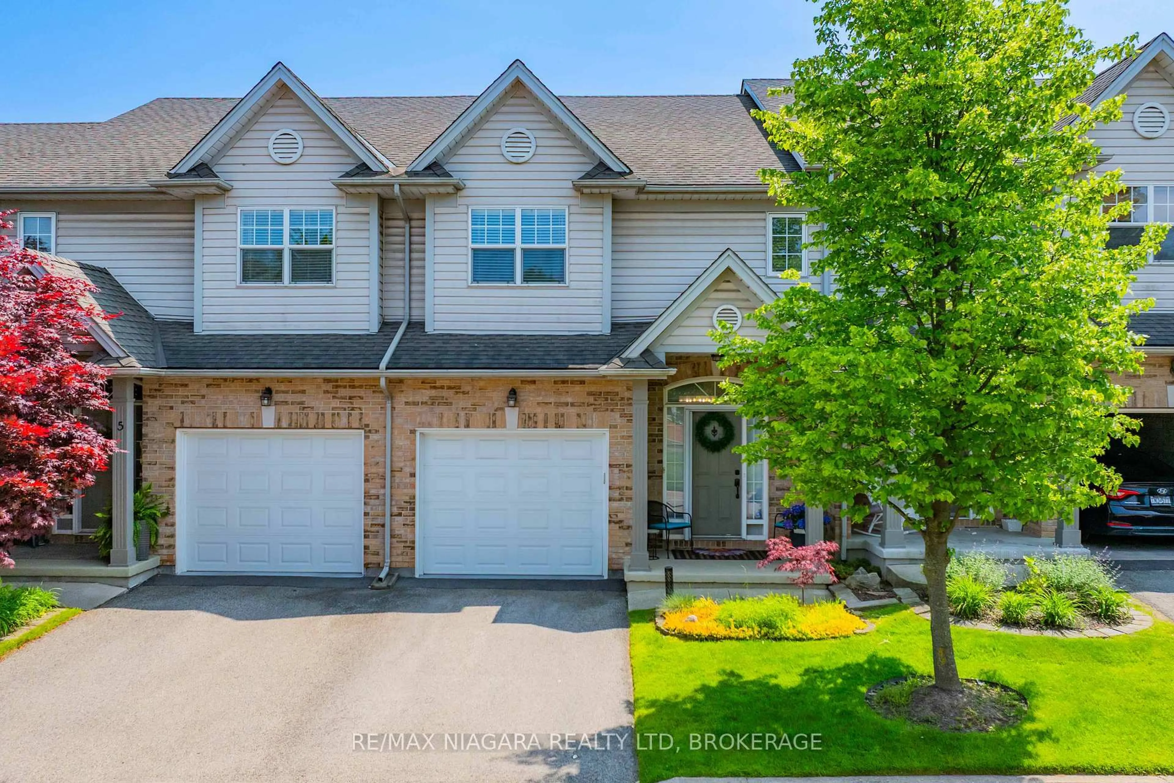 Unknown for 5200 Dorchester Rd #4, Niagara Falls Ontario L2E 7M6