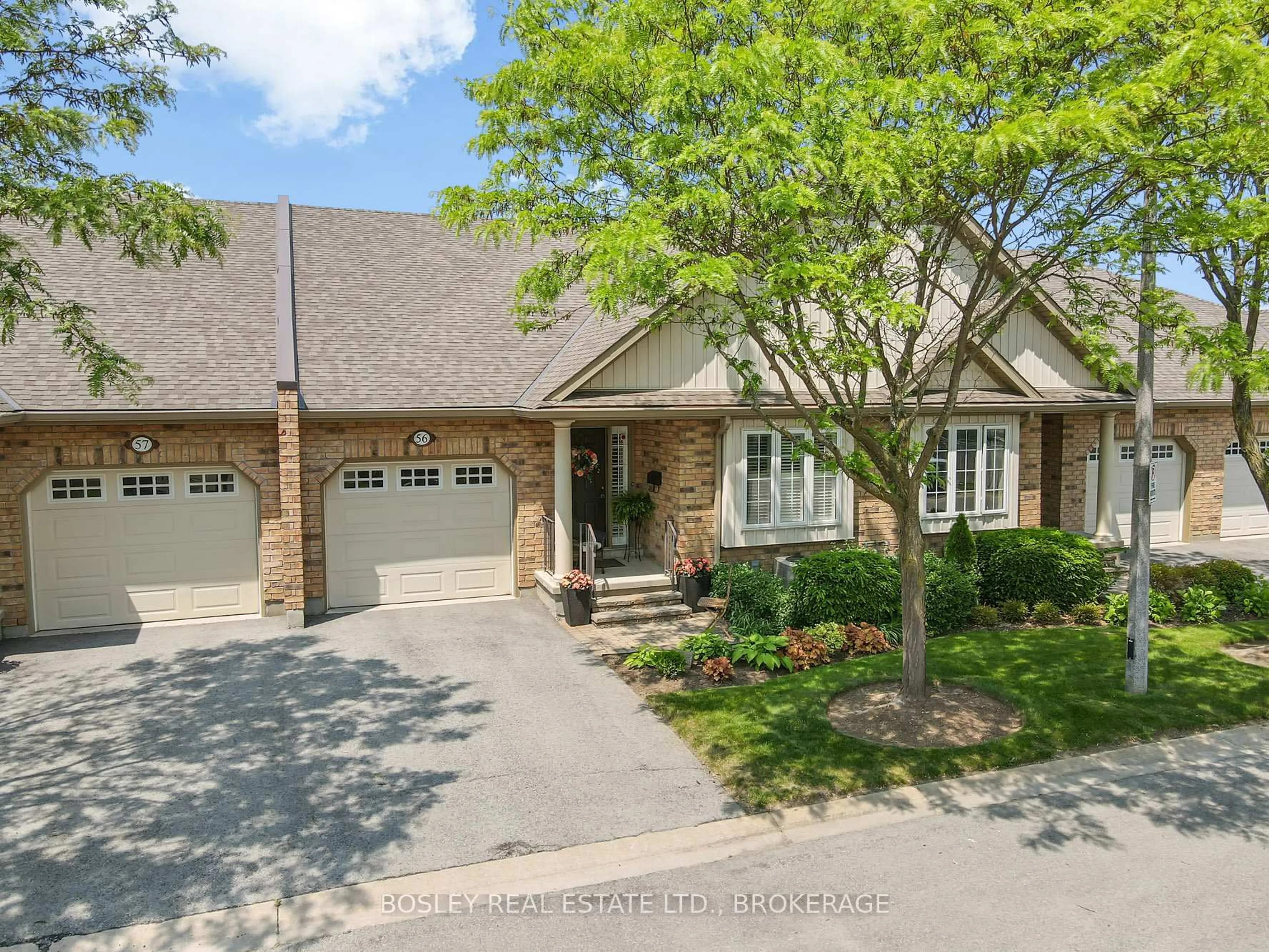 Home with brick exterior material, street for 605 Welland Ave #56, St. Catharines Ontario L2M 7Z7