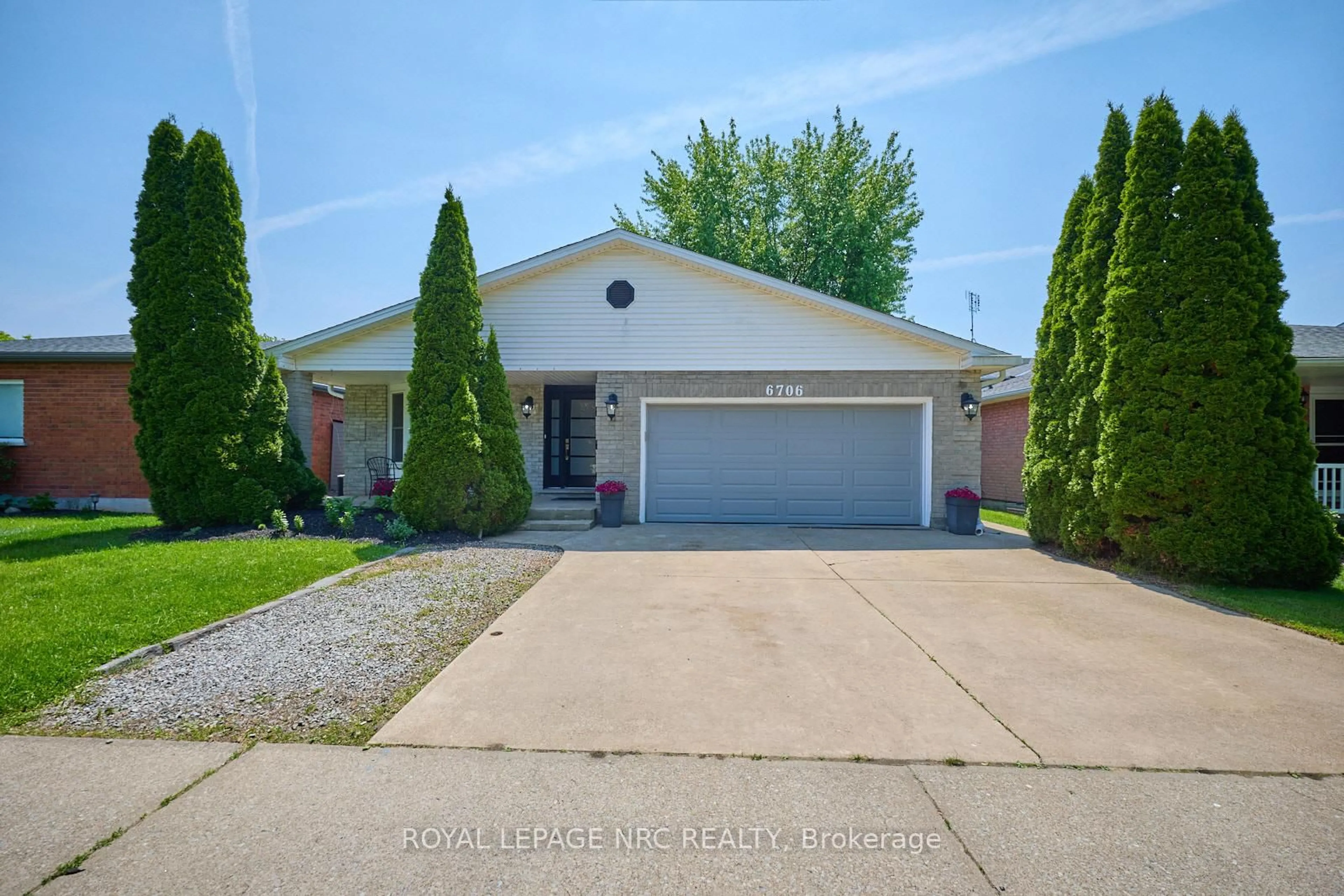 Unknown for 6706 Buckingham Dr, Niagara Falls Ontario L2H 2S5