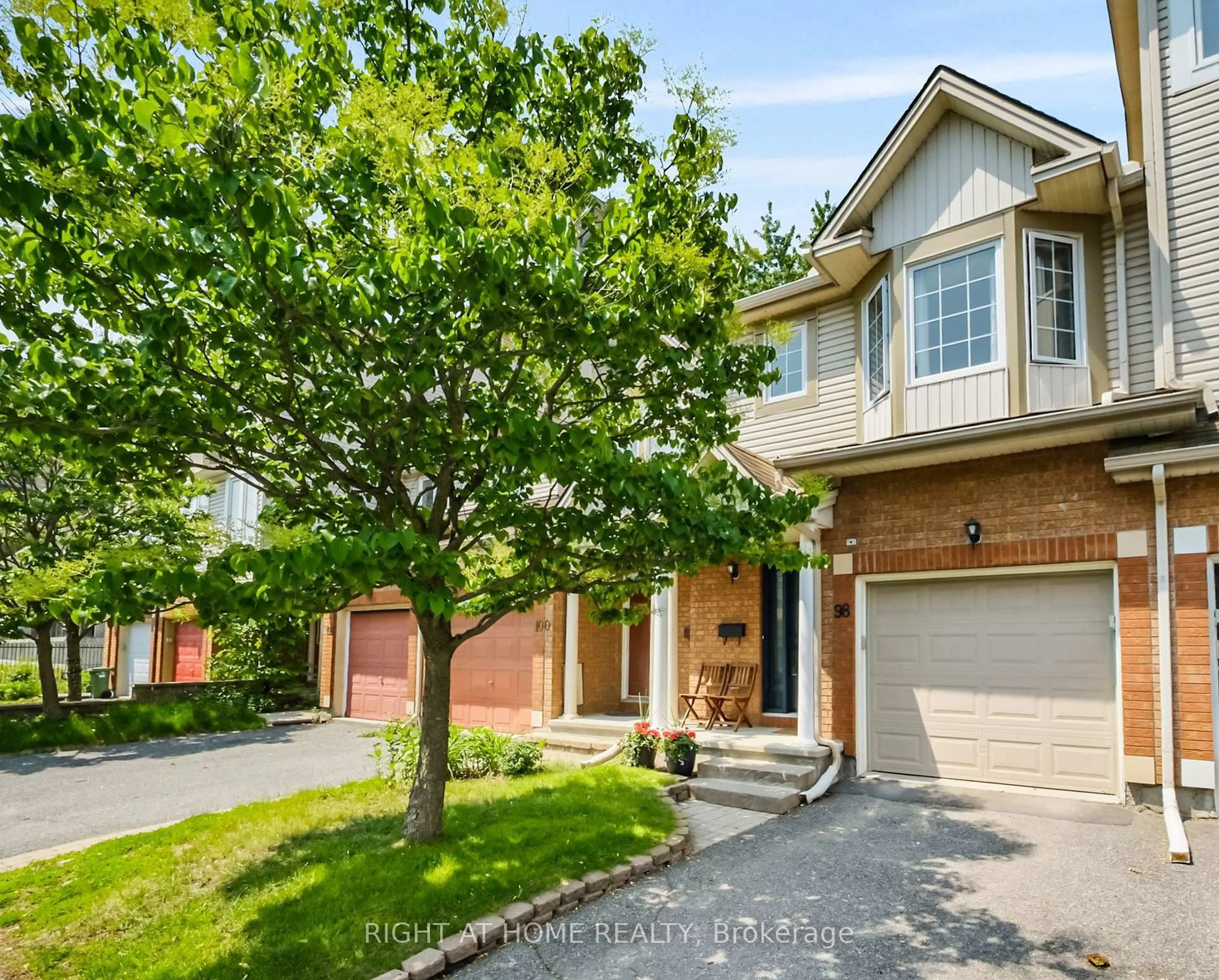 Home with brick exterior material, street for 98 Corsica Private, Ottawa Ontario K1G 5Y1