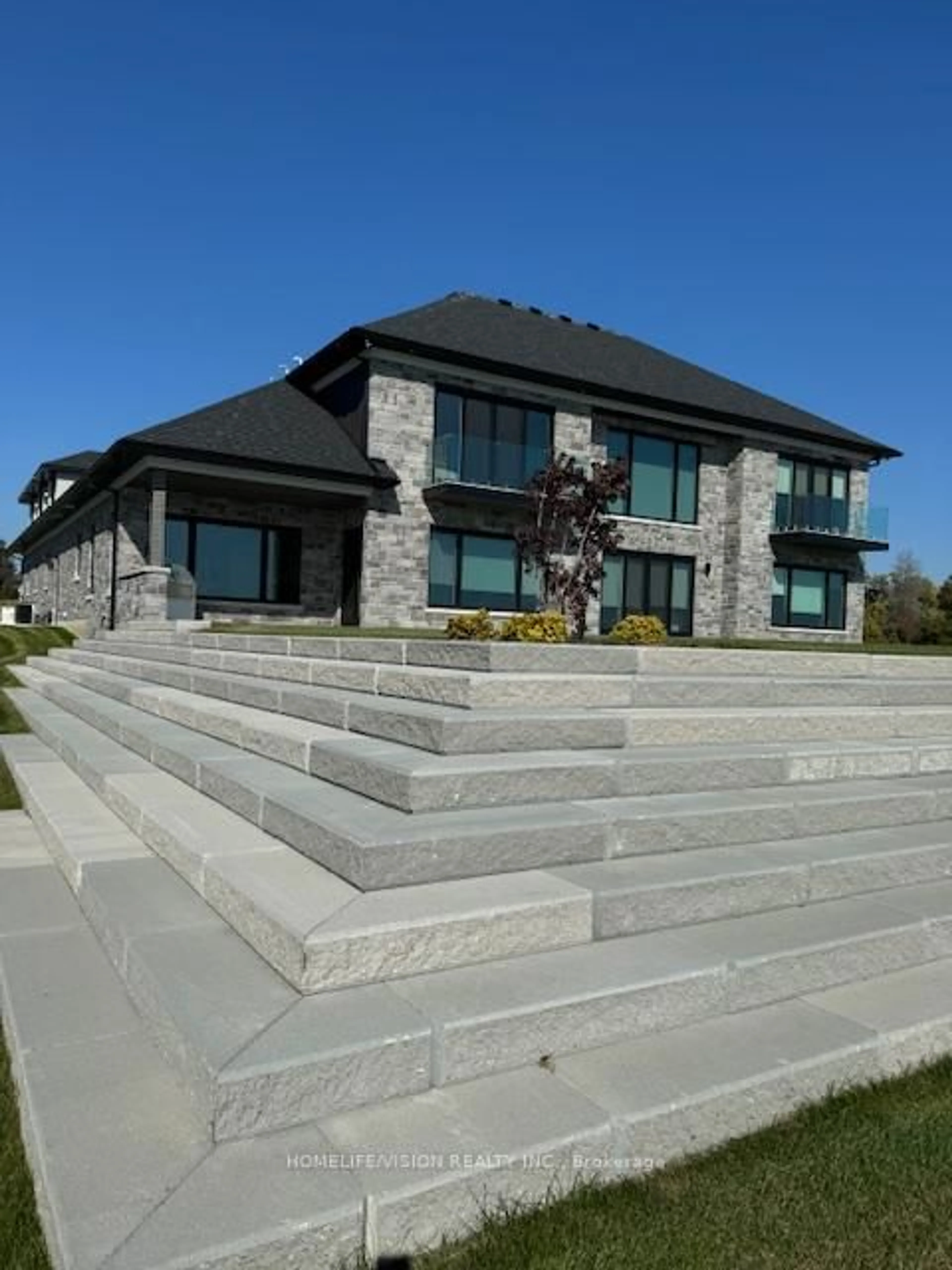 Patio, building for 1828 Old Highway 2, Belleville Ontario K8N 4Z2