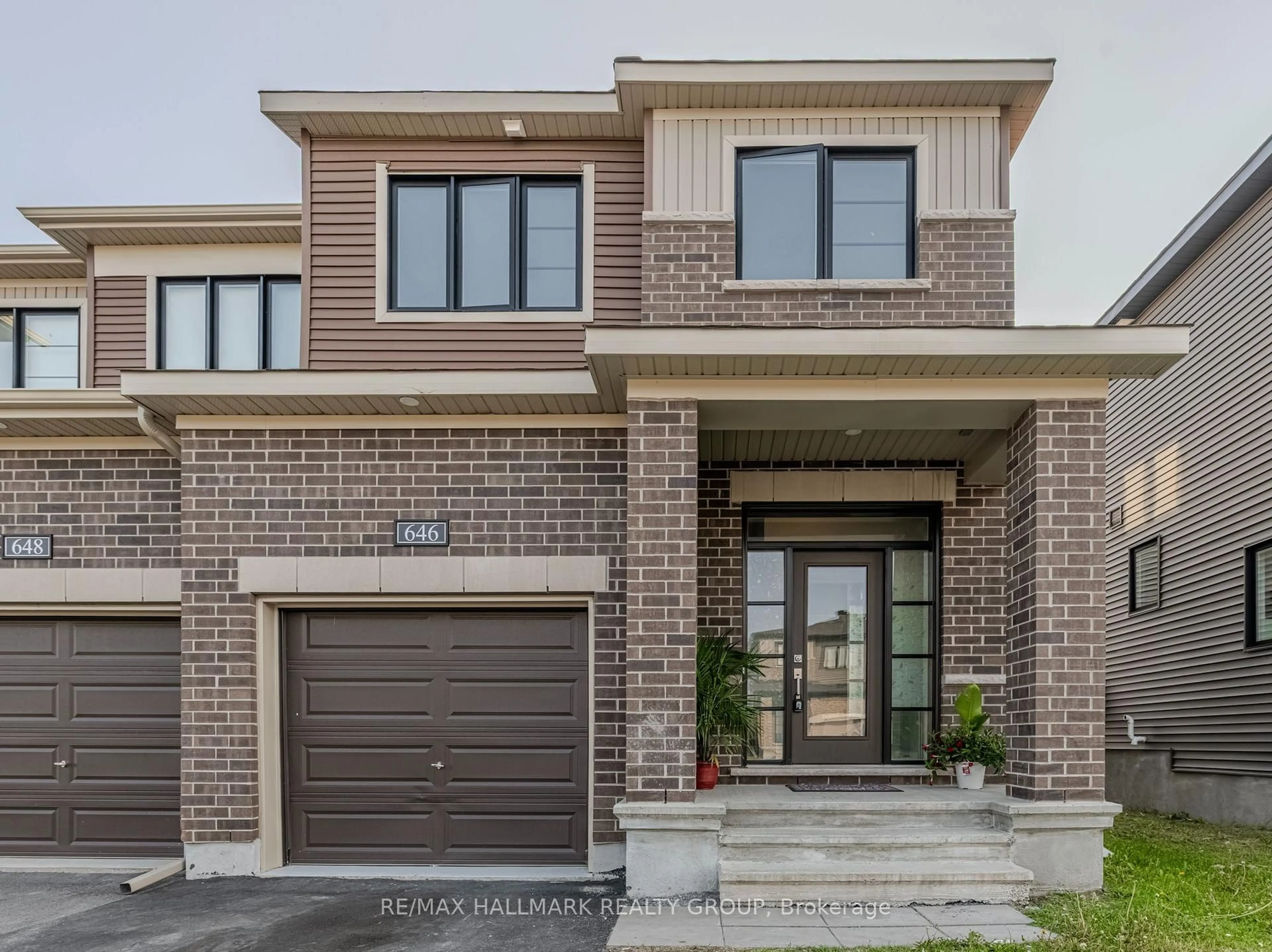 Home with brick exterior material, street for 646 HAMSA St, Ottawa Ontario K2J 6Z7