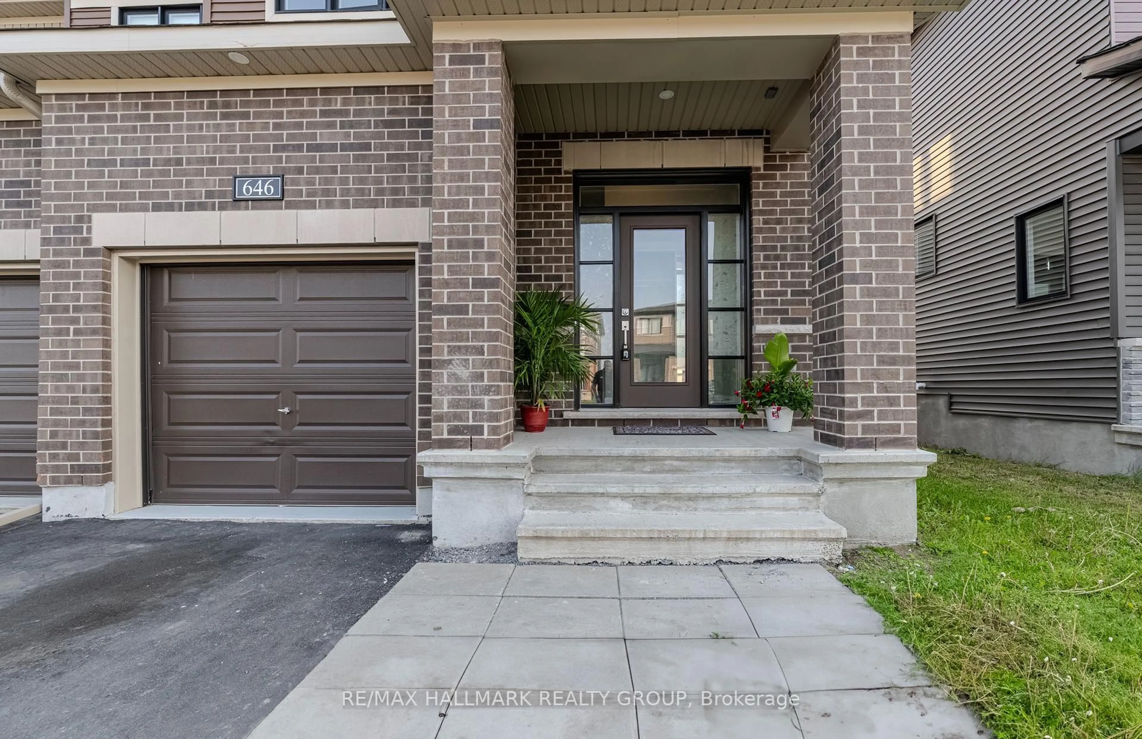 Home with brick exterior material, street for 646 HAMSA St, Ottawa Ontario K2J 6Z7