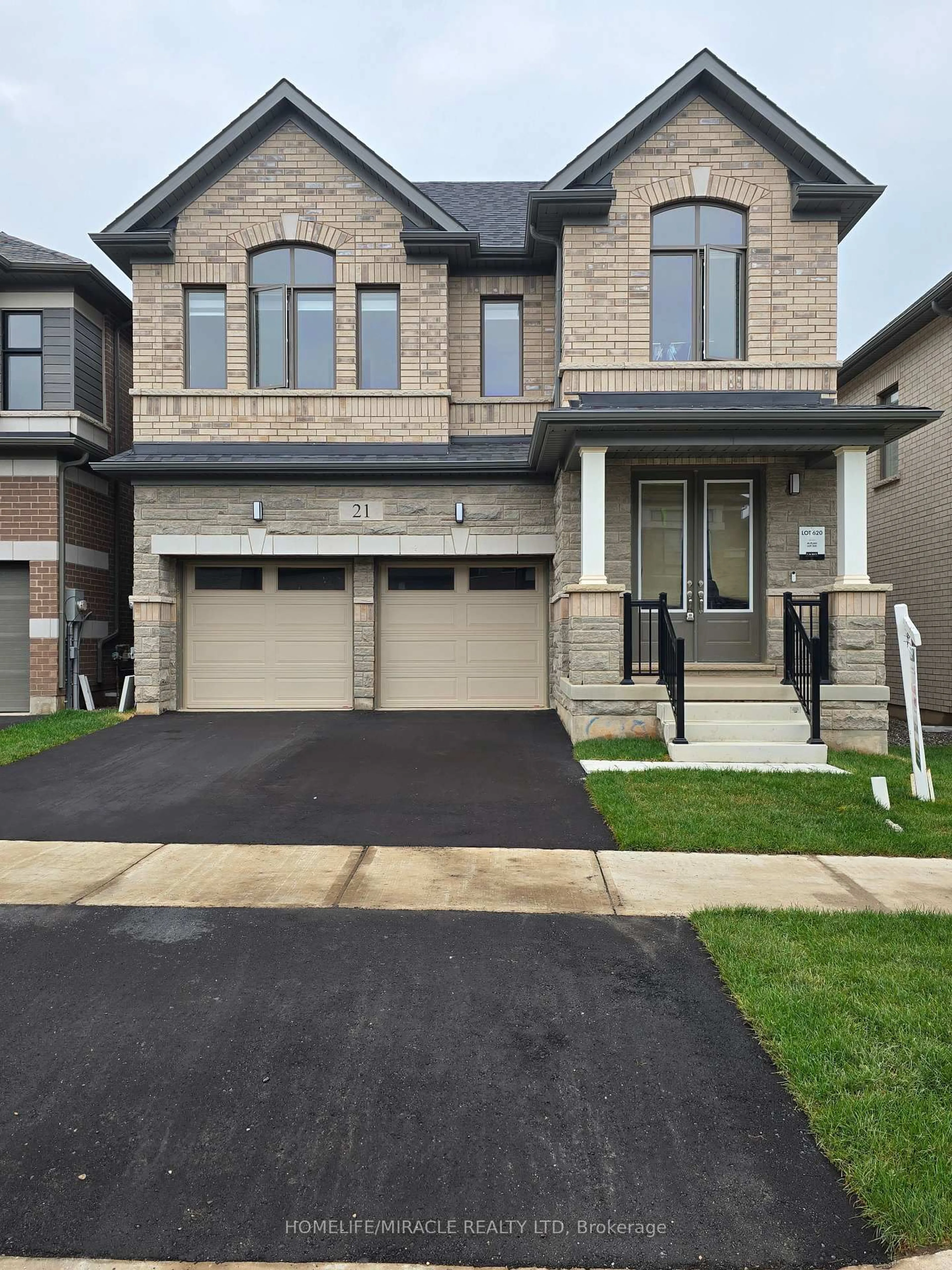 Home with brick exterior material, street for 21 Gibson Dr, Erin Ontario N0B 1T0