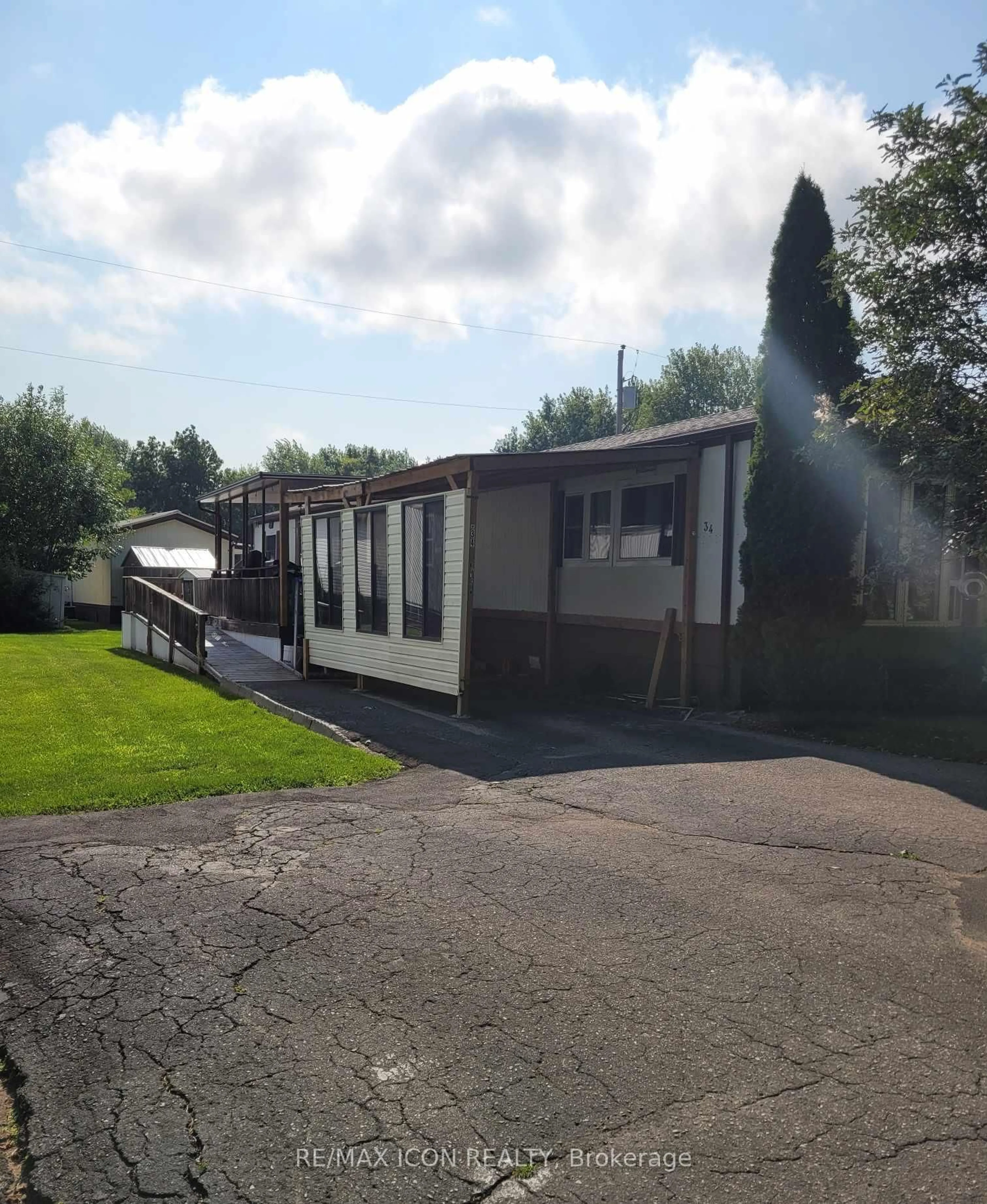 Unknown for 9839 Lakeshore Rd #34, Lambton Shores Ontario N0M 1T0