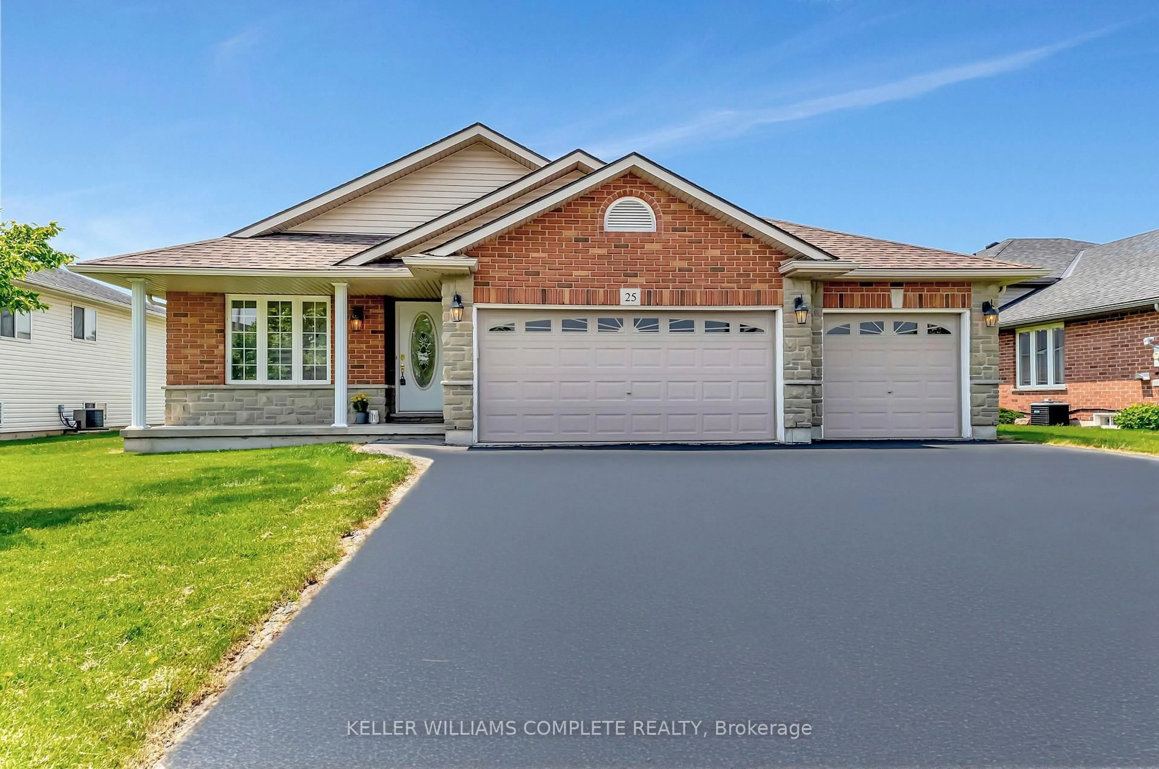 Home with brick exterior material, street for 25 Mapleview Dr, Haldimand Ontario N0A 1H0