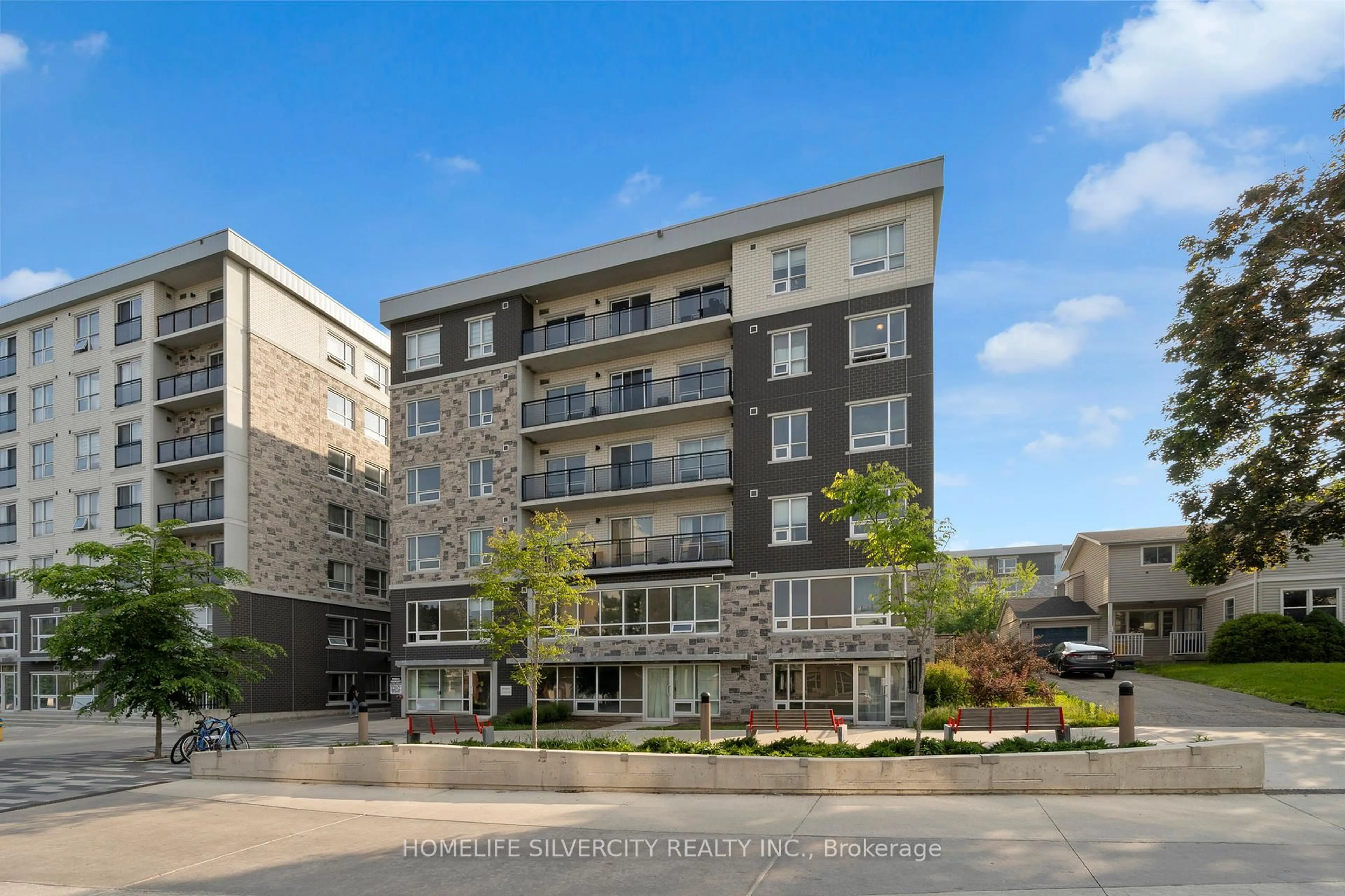 Unknown for 275 Larch St #405, Waterloo Ontario N2L 0J1