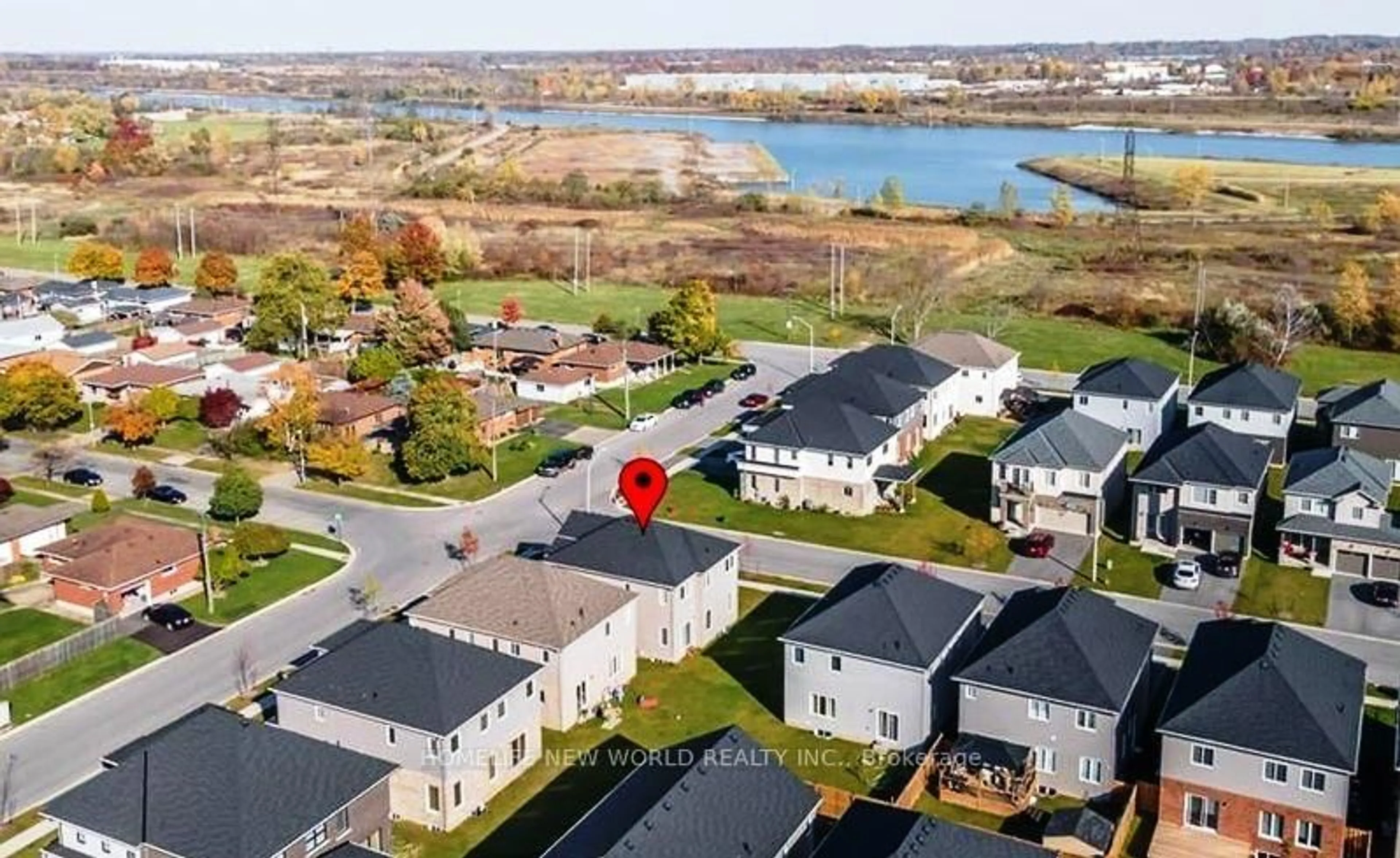A pic from outside/outdoor area/front of a property/back of a property/a pic from drone, water/lake/river/ocean view for 162 MCCABE Ave, Welland Ontario L3B 0H6