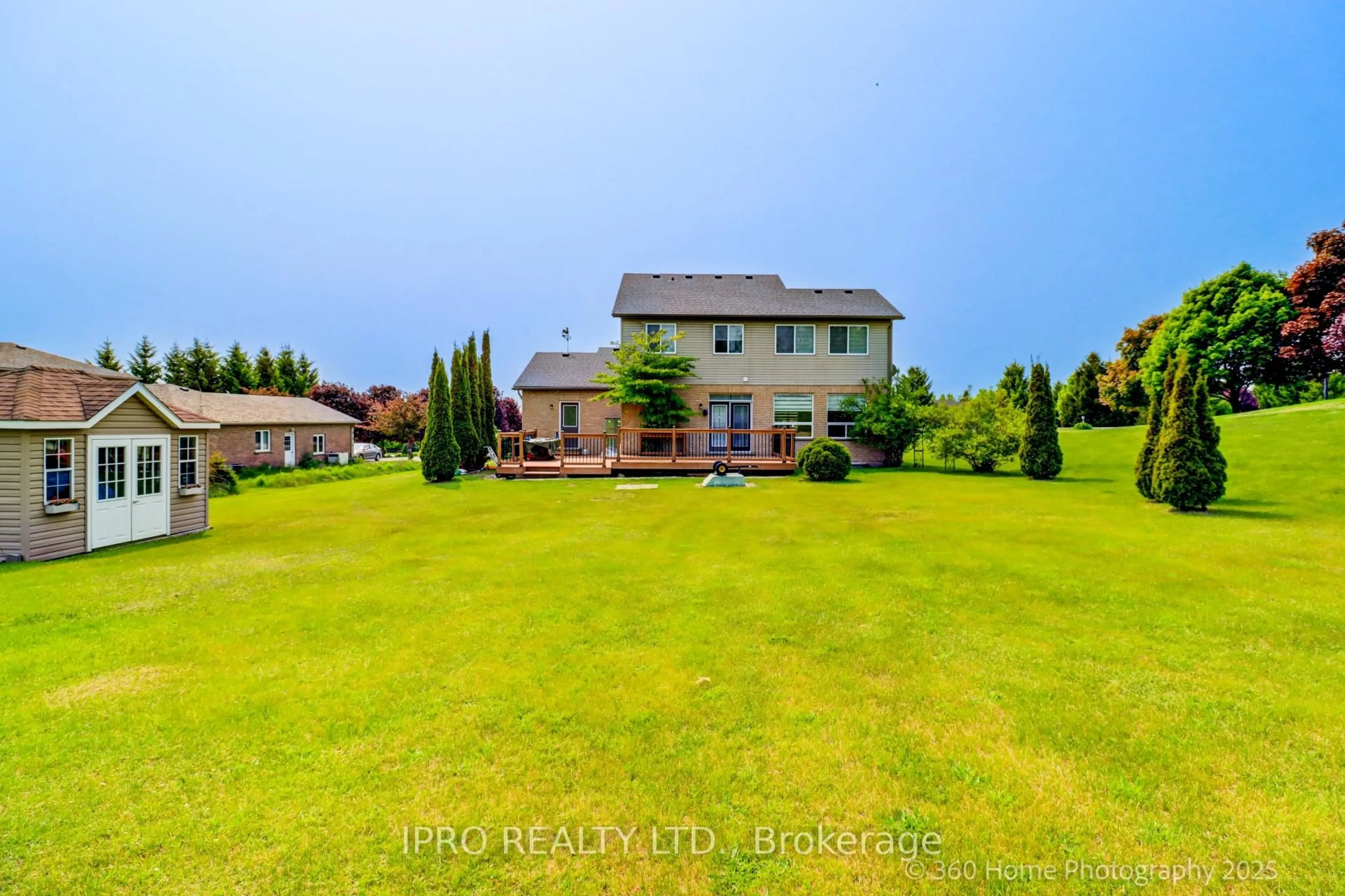 A pic from outside/outdoor area/front of a property/back of a property/a pic from drone, water/lake/river/ocean view for 37 Woodland Dr, East Garafraxa Ontario L9W 6B7