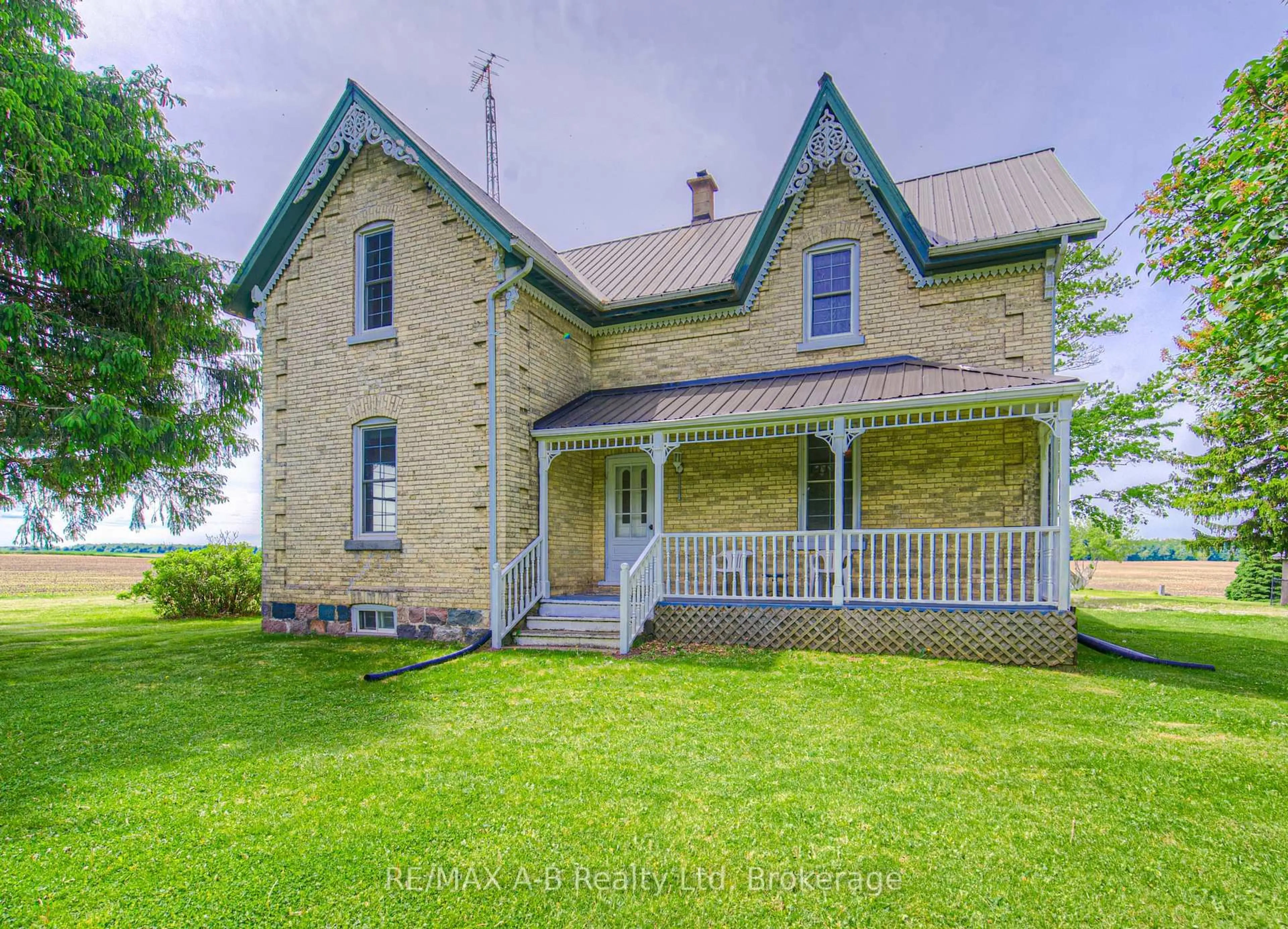 A pic from outside/outdoor area/front of a property/back of a property/a pic from drone, building for 7099 19th Line, West Perth Ontario N0K 1Y0