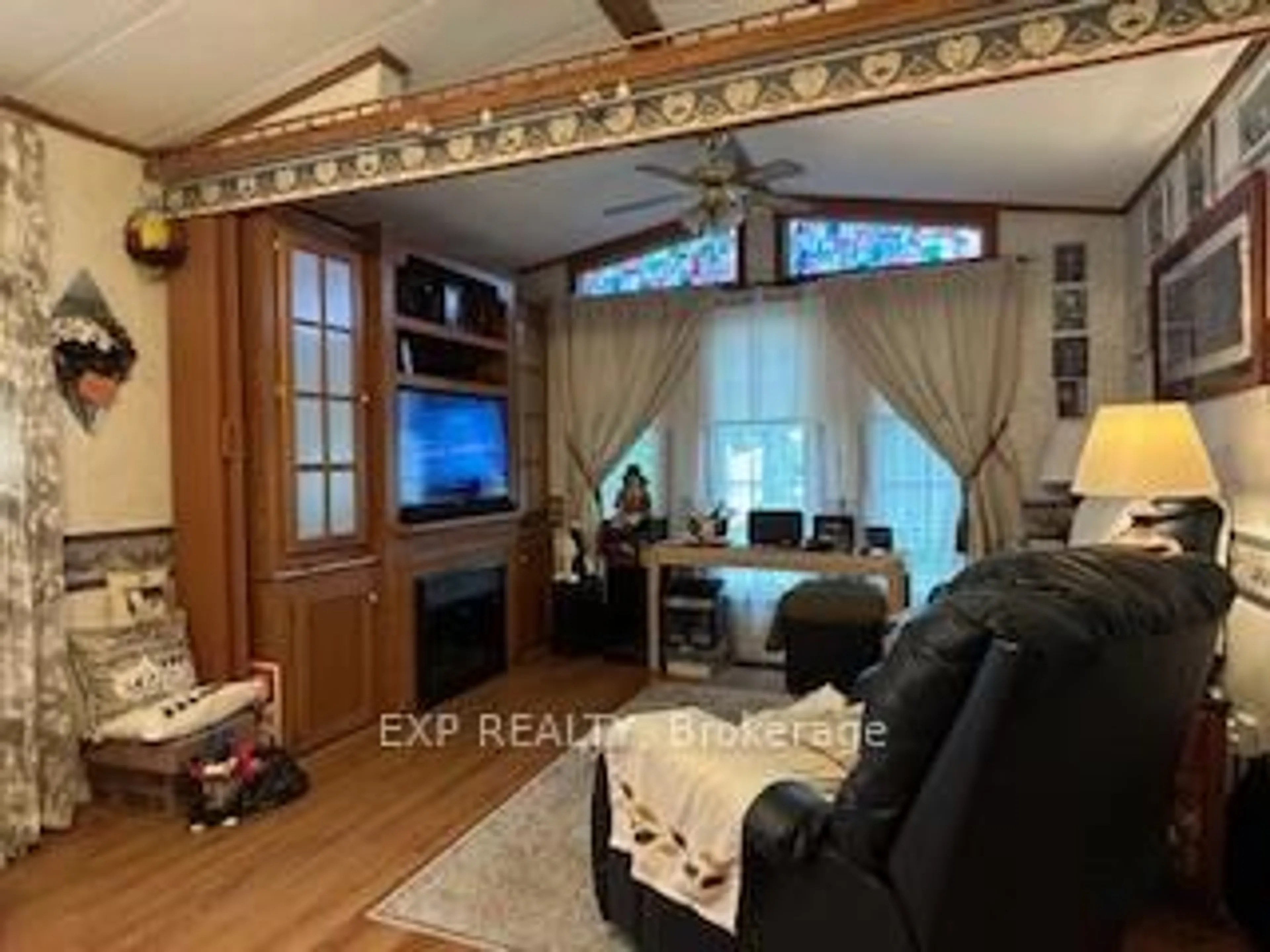 A pic of a room for 3 Mireille Private, Ashton Ontario K0A 1B0