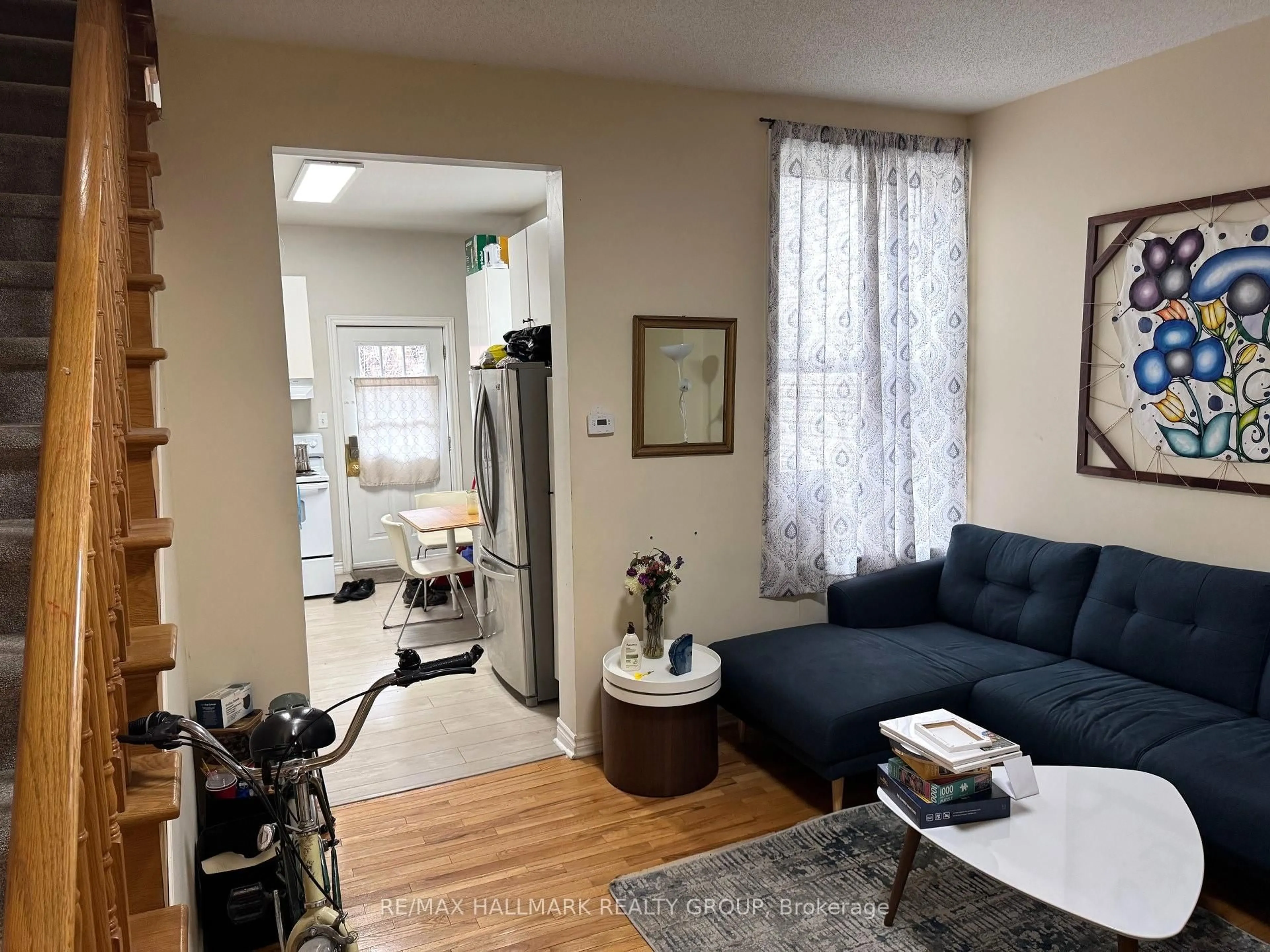 A pic of a room for 478 Cumberland St, Ottawa Ontario K1N 7J9