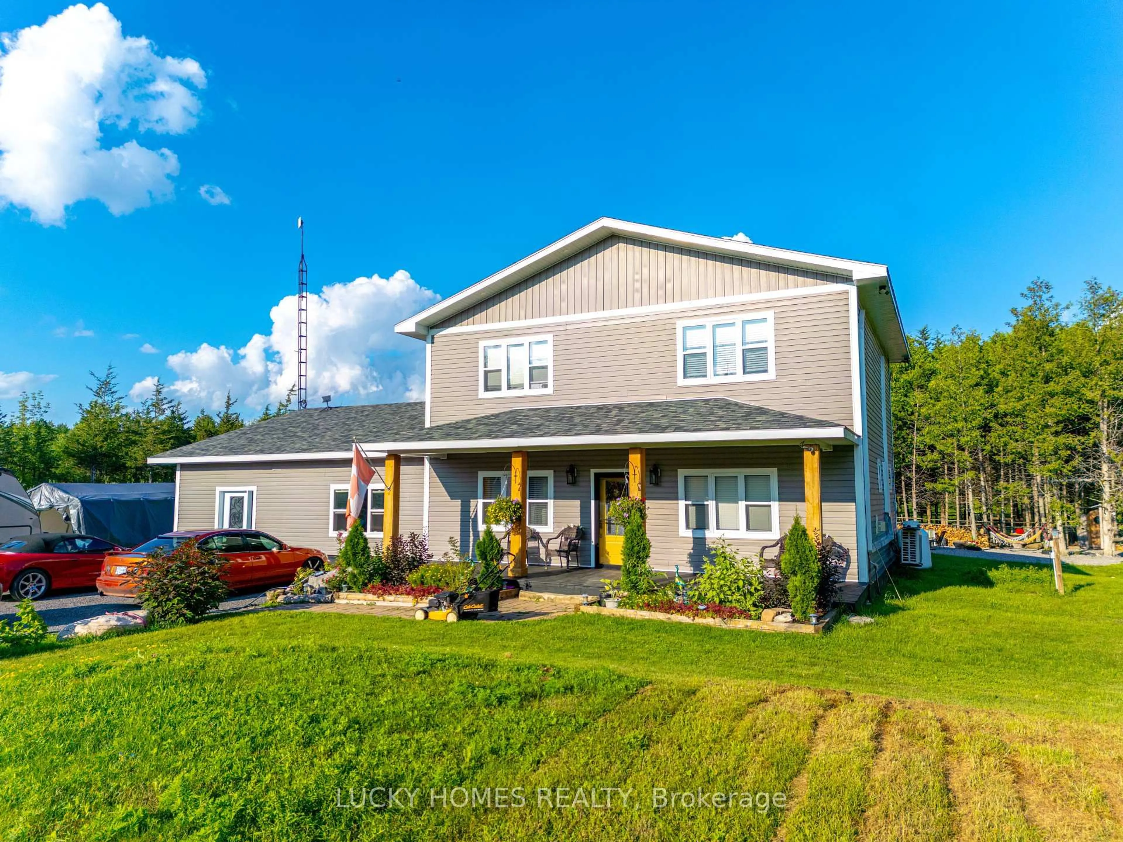 Home with vinyl exterior material, unknown for 2916 Shannonville Rd, Tyendinaga Ontario K0K 2V0
