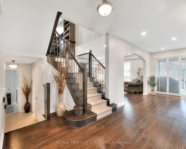 Additional property image - 533 Terrington Cres