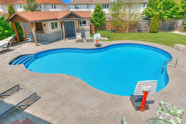 Additional property image - 533 Terrington Cres