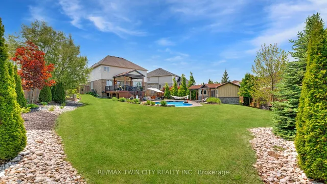 Additional property image - 533 Terrington Cres