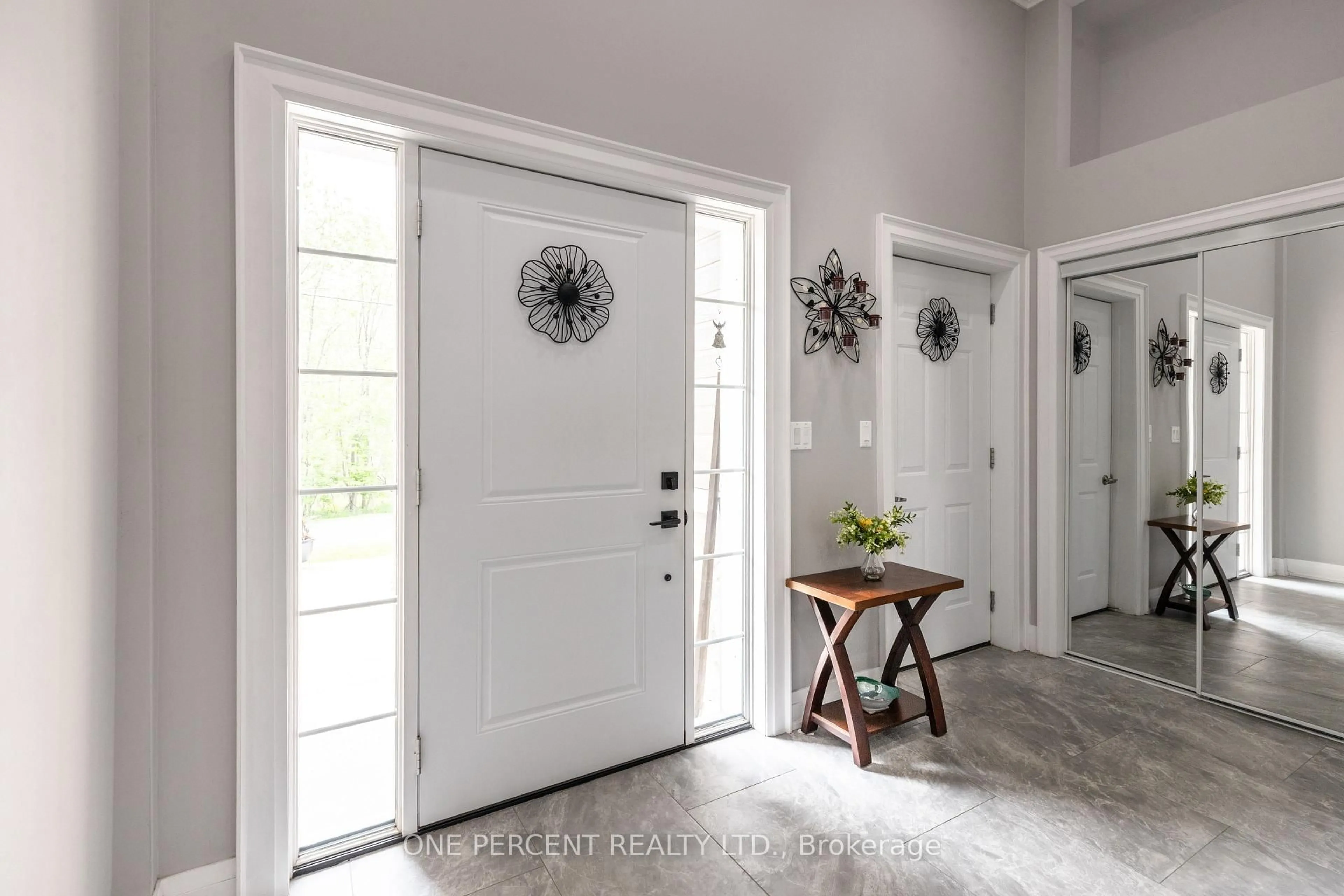 Indoor entryway for 58 Mckenzie St, Madoc Ontario K0K 2K0