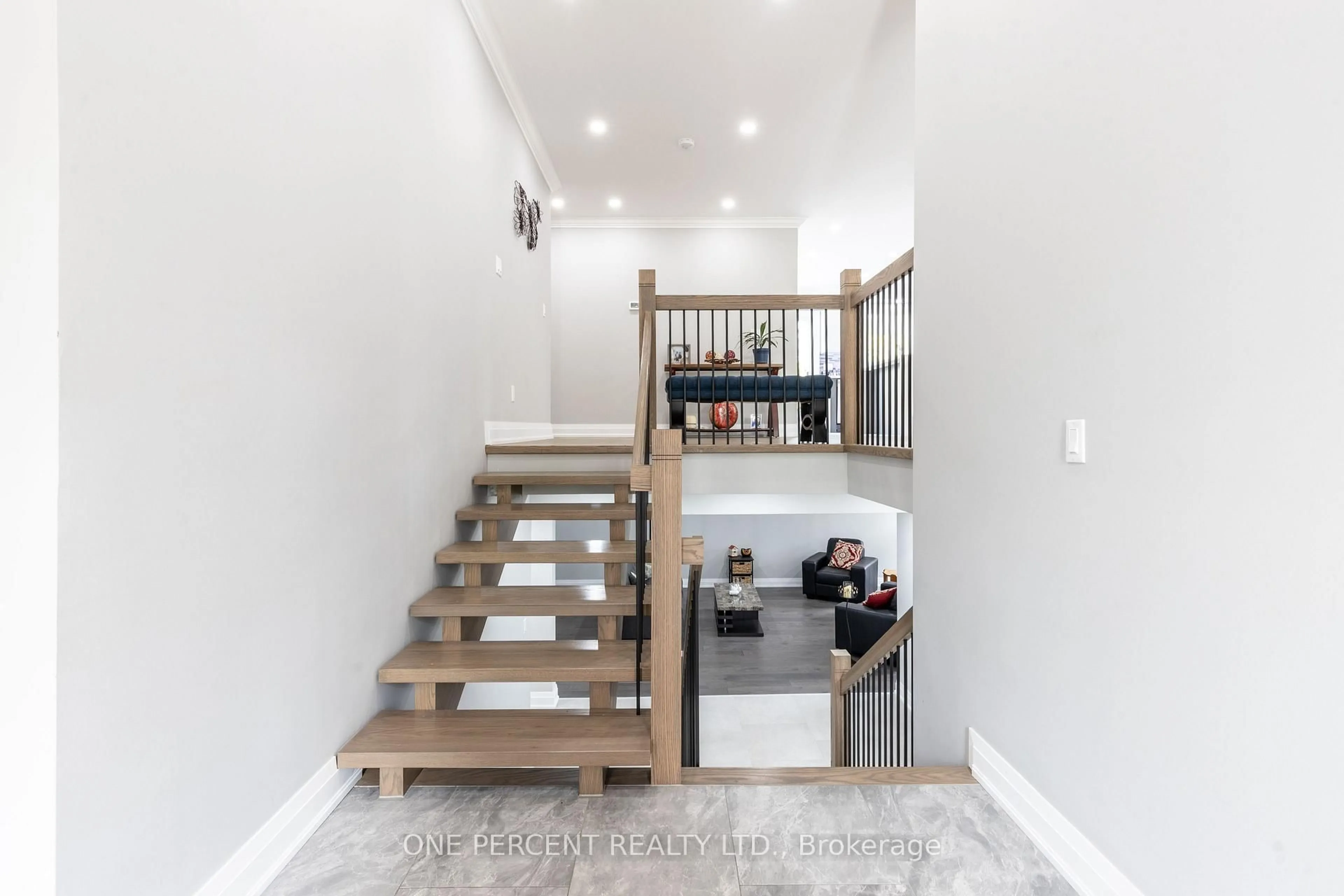 Stairs for 58 Mckenzie St, Madoc Ontario K0K 2K0
