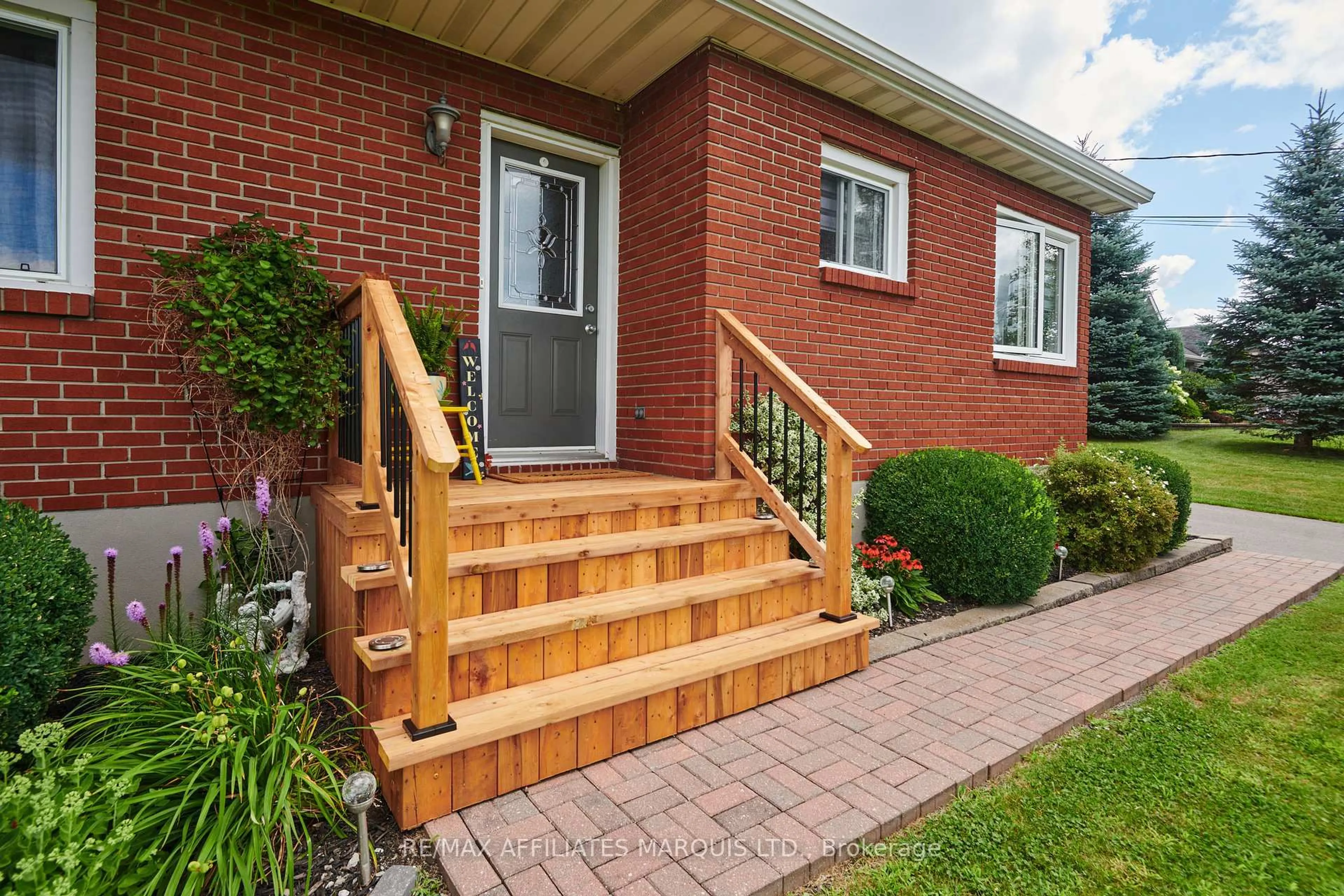 Home with brick exterior material, street for 6711 Purcell Rd, South Glengarry Ontario K6H 7R5