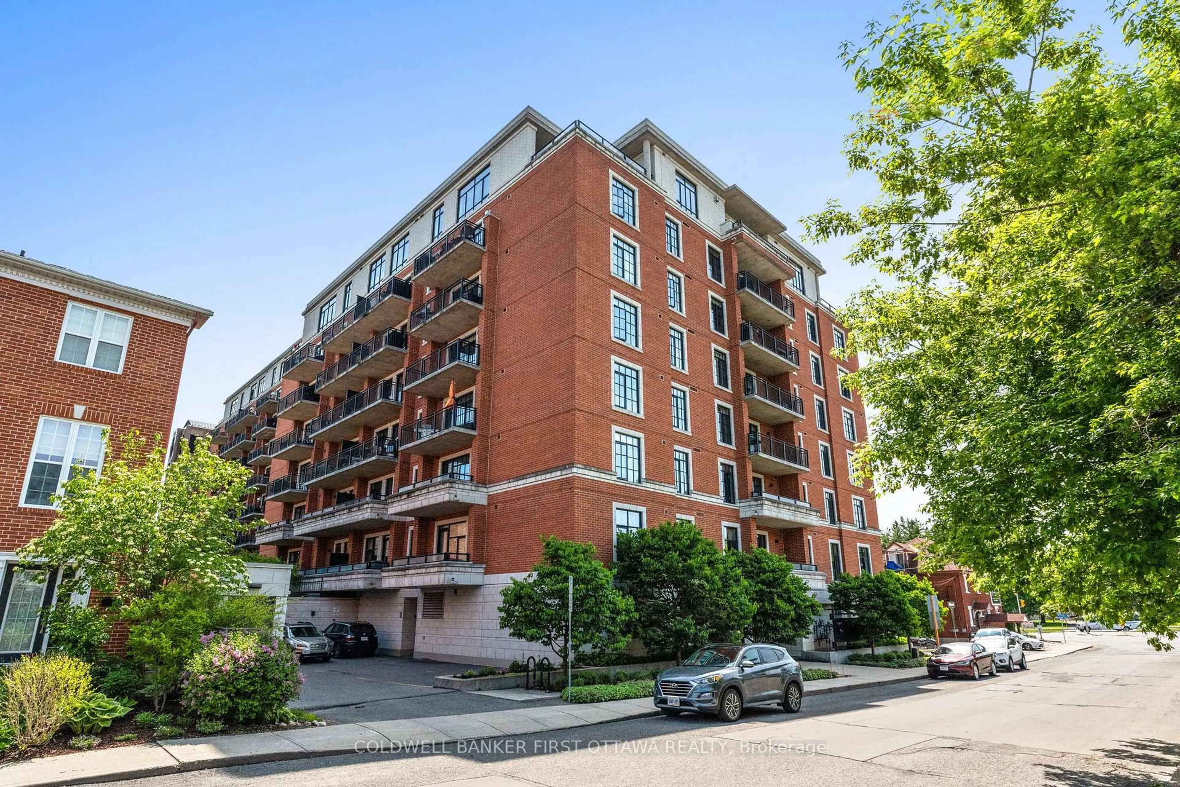 Unknown for 327 BREEZEHILL Ave #705, Ottawa Ontario K1Y 1R6