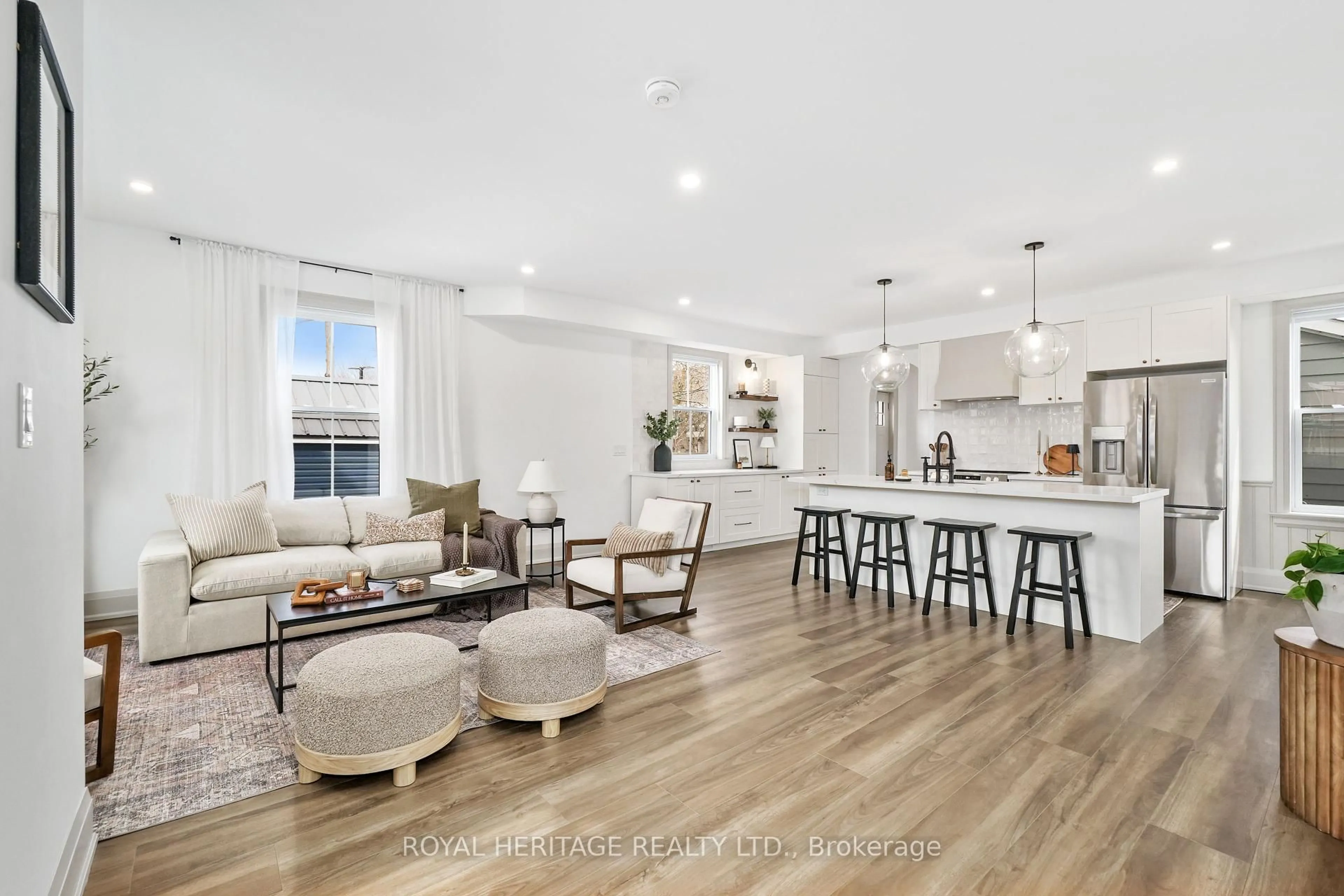 Open concept kitchen, unknown for 186 Durham St, Cobourg Ontario K9A 3H6