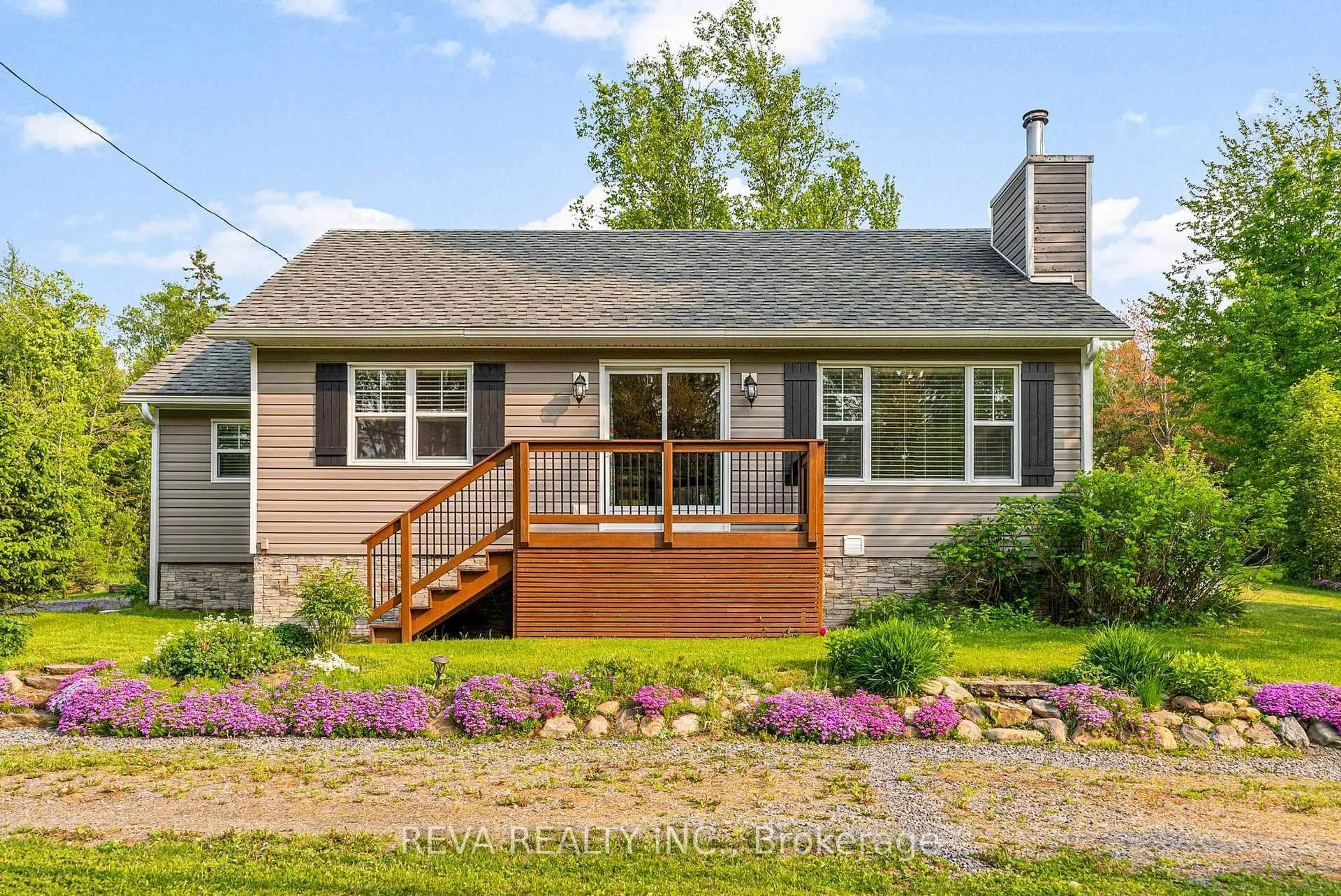 Home with vinyl exterior material, street for 38 ANAF Rd, Maynooth Ontario K0L 2S0