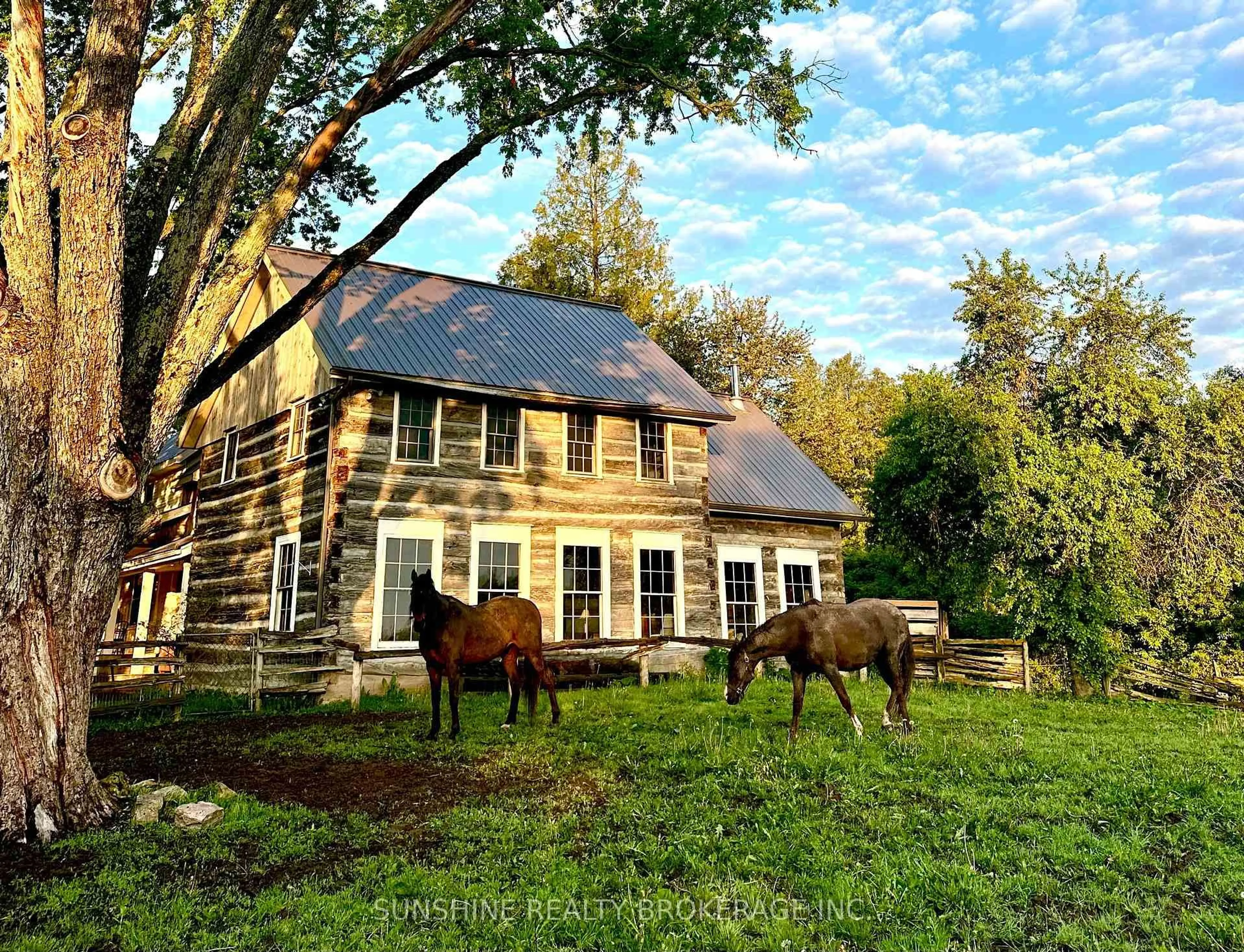 A pic from outside/outdoor area/front of a property/back of a property/a pic from drone, unknown for 7907 Sixteenth Line, Mapleton Ontario N0G 1A0