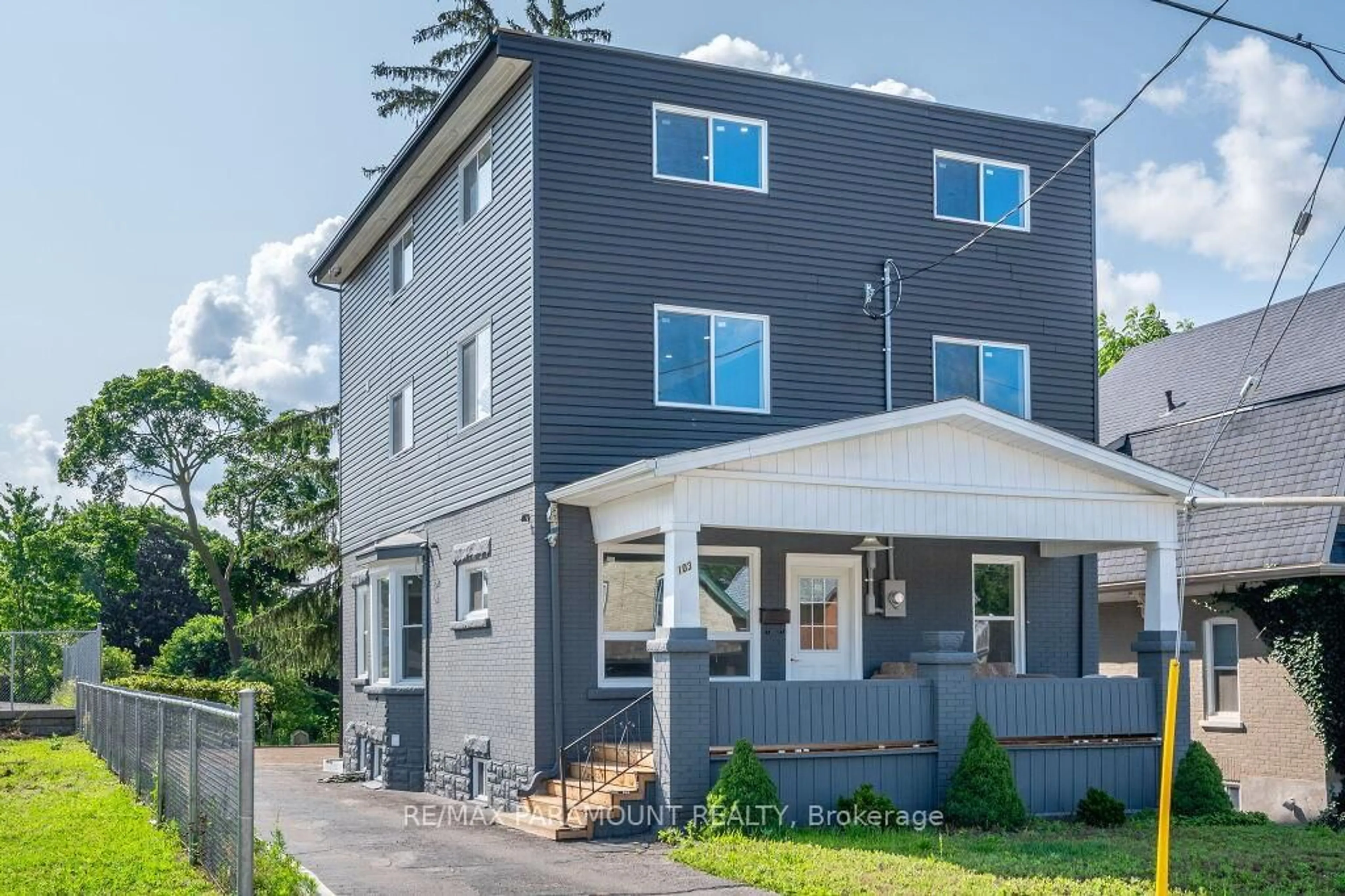 Home with vinyl exterior material, street for 103 Peter St, Kitchener Ontario N2G 3K1