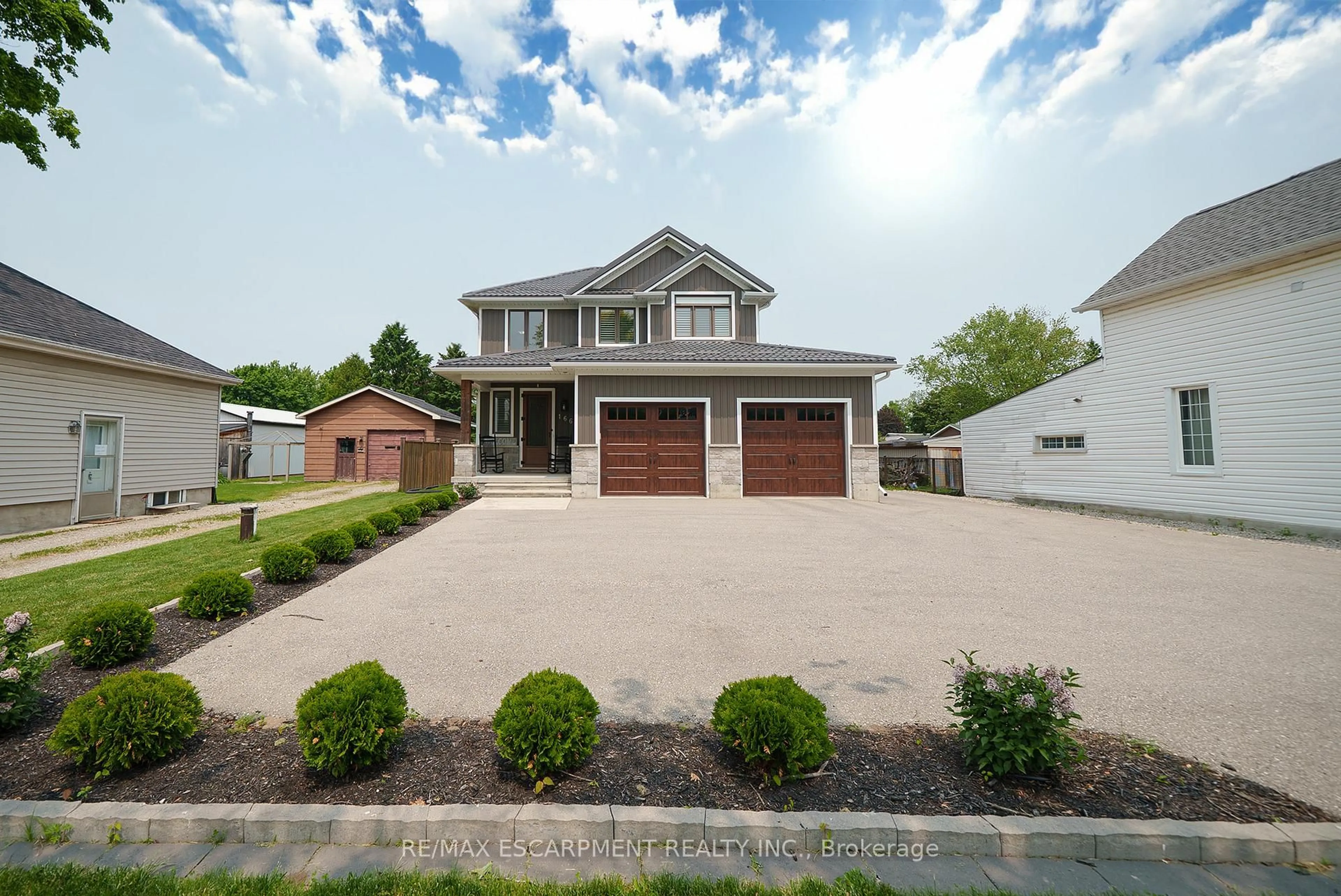 Unknown for 166 King St, Brant Ontario N0E 1A0