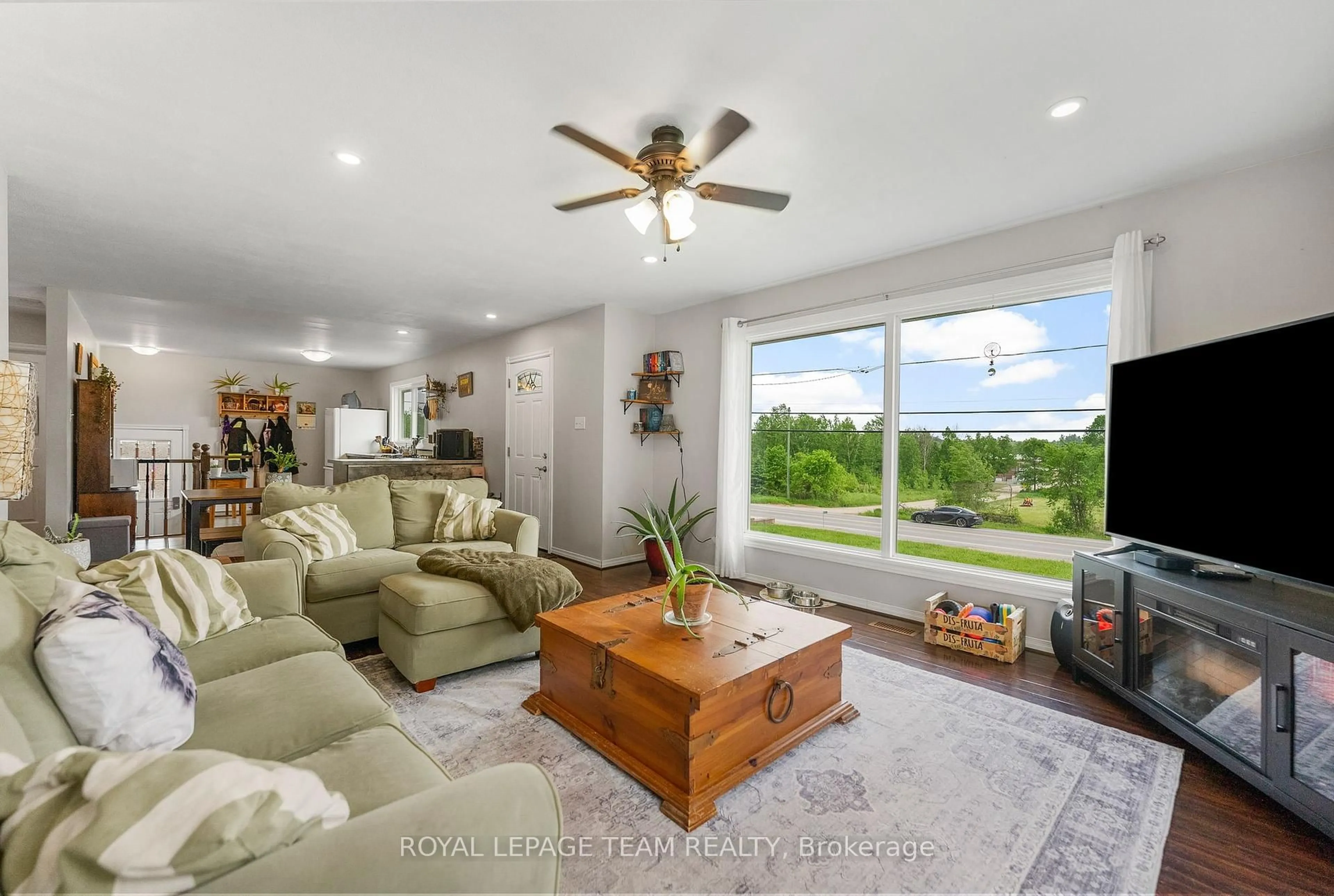 Living room with furniture, unknown for 4872 Calabogie Rd, Calabogie Ontario K0J 1H0