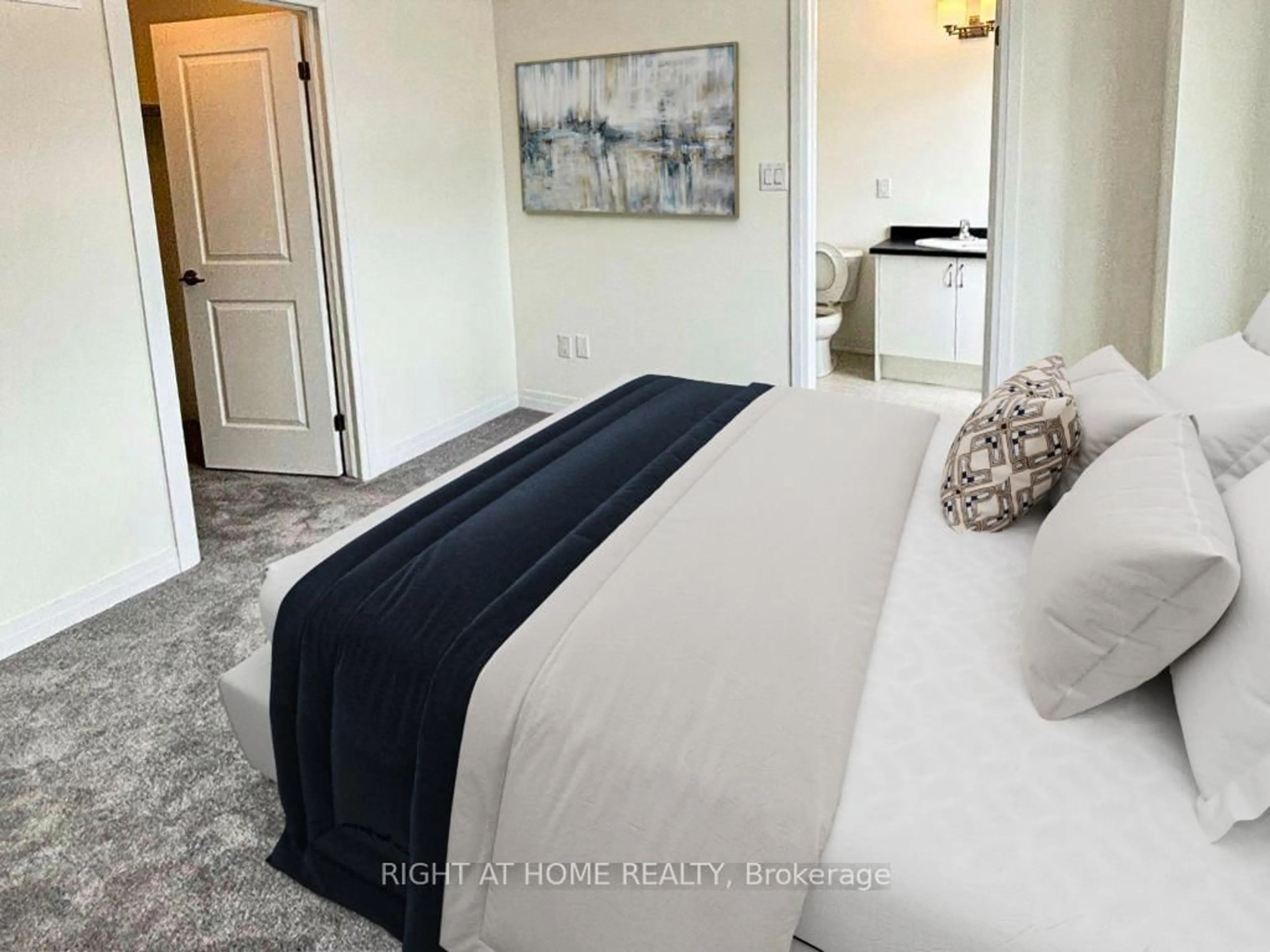 Bedroom with bed, unknown for 95 Hitchman St, Brant Ontario N3L 0M1