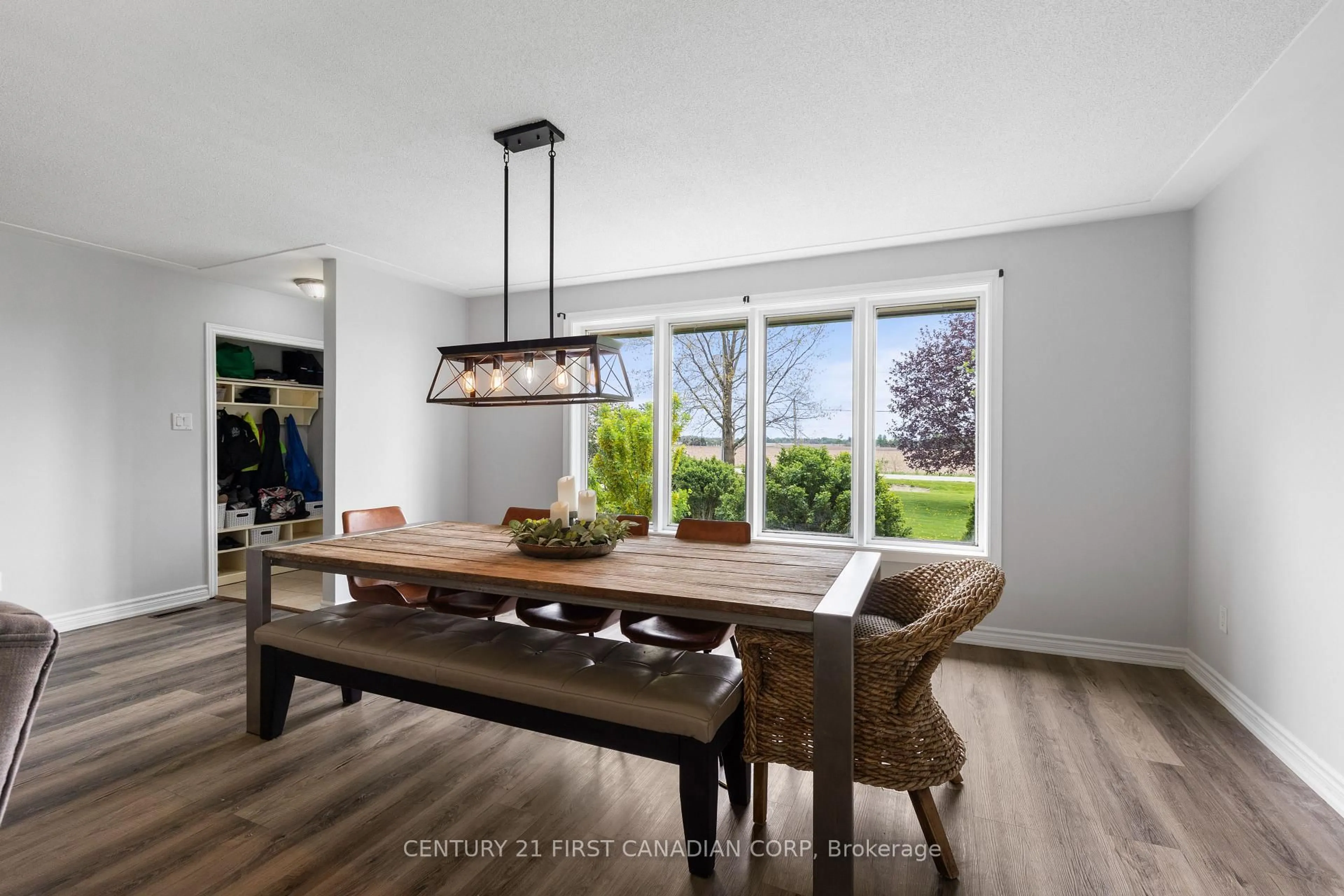Dining room, wood/laminate floor for 5270 Trafalgar St, Thames Centre Ontario N0L 1G4