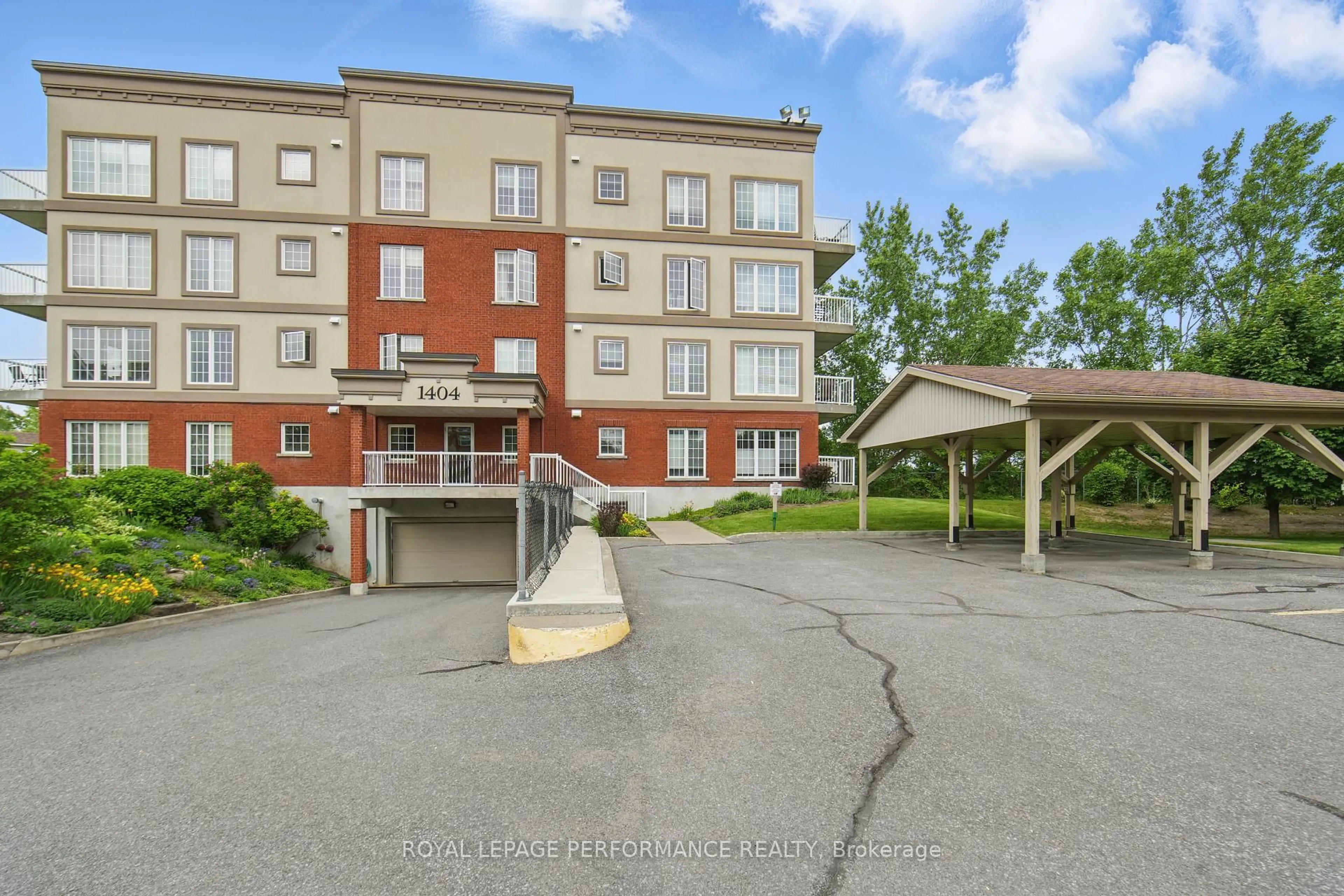 Unknown for 1404 Clement St #113, Hawkesbury Ontario K6A 3V6