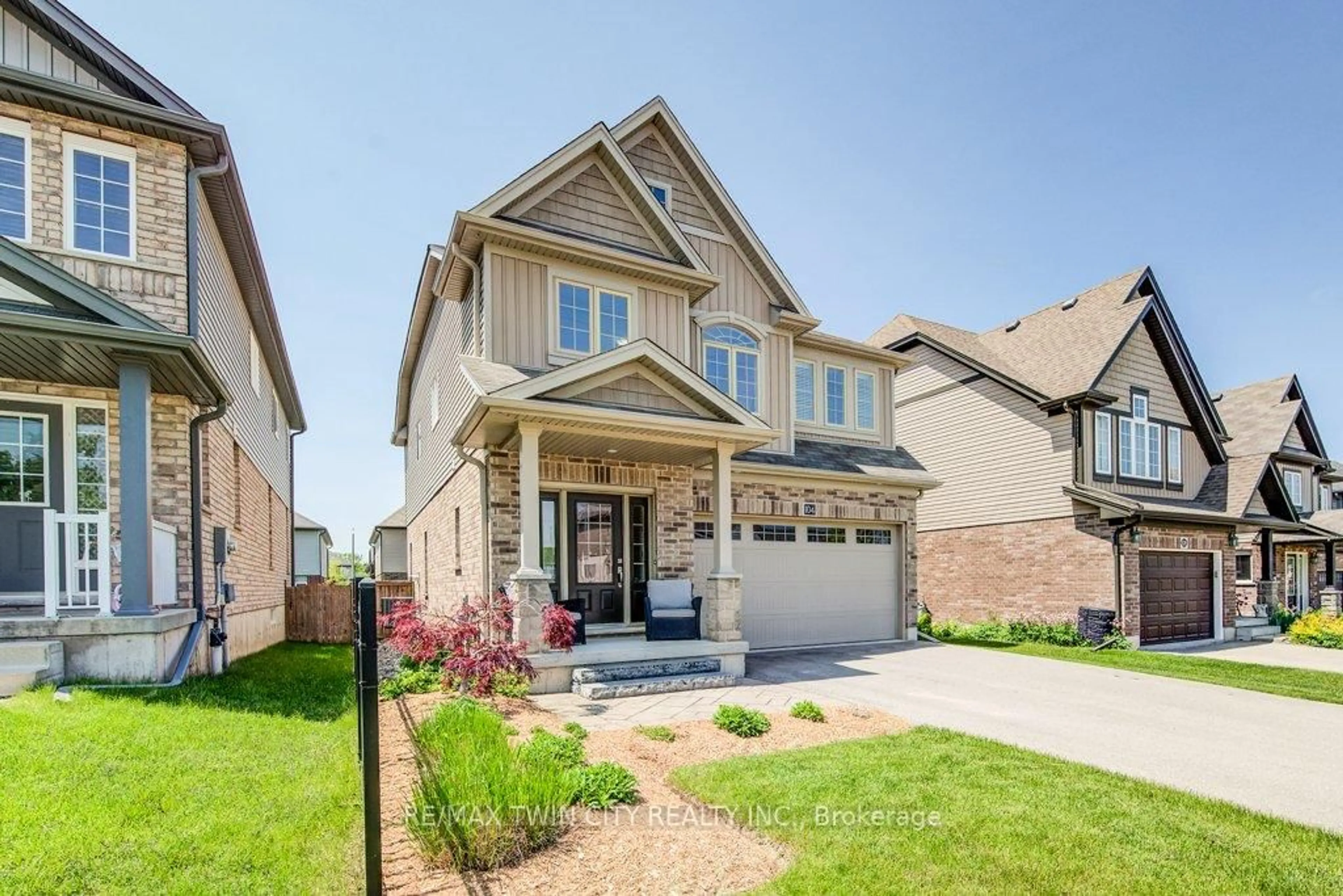 Home with brick exterior material, street for 104 Catherine St, Wilmot Ontario N3A 0B3