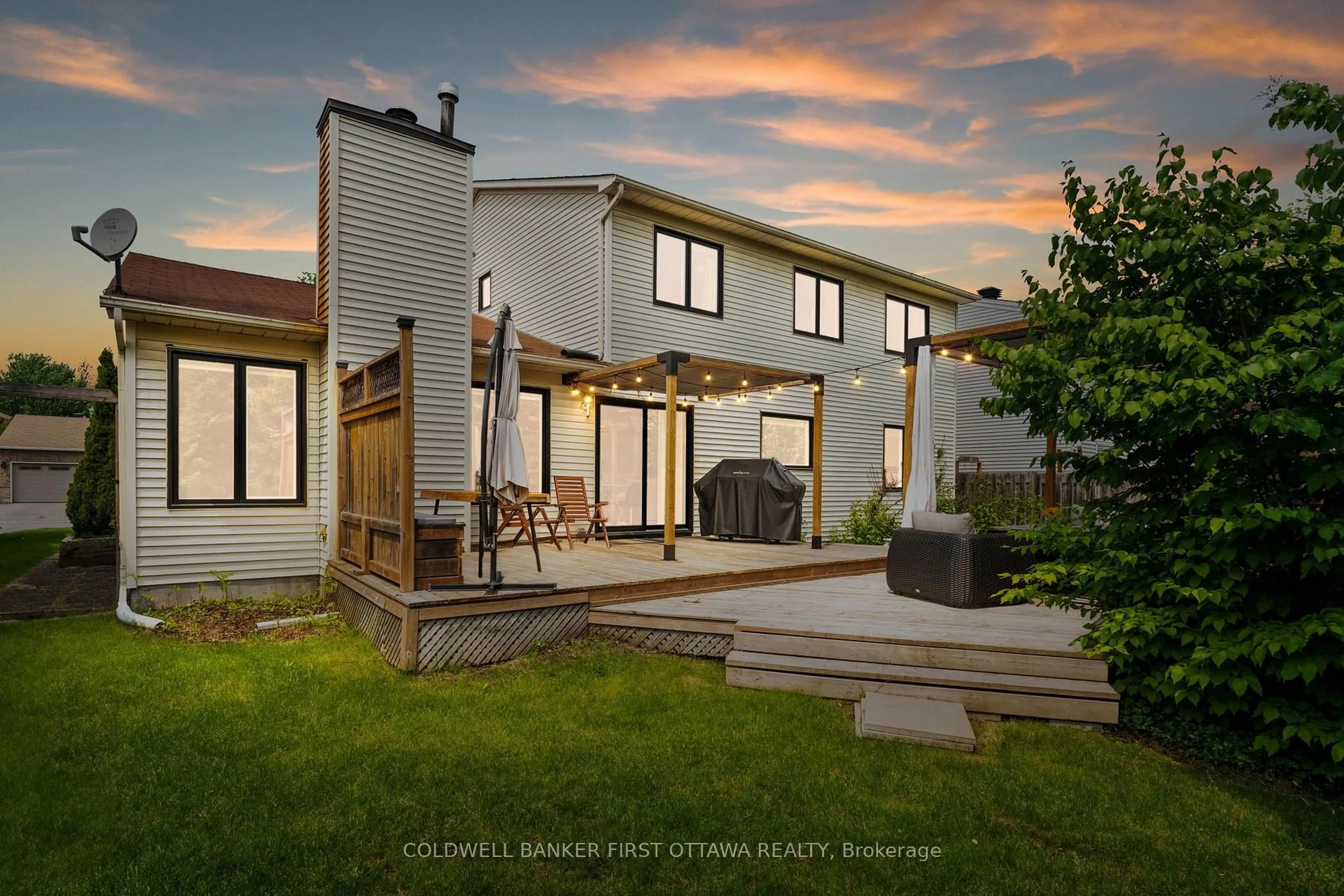 Unknown for 2722 Wyldewood St, Ottawa Ontario K1T 2R9