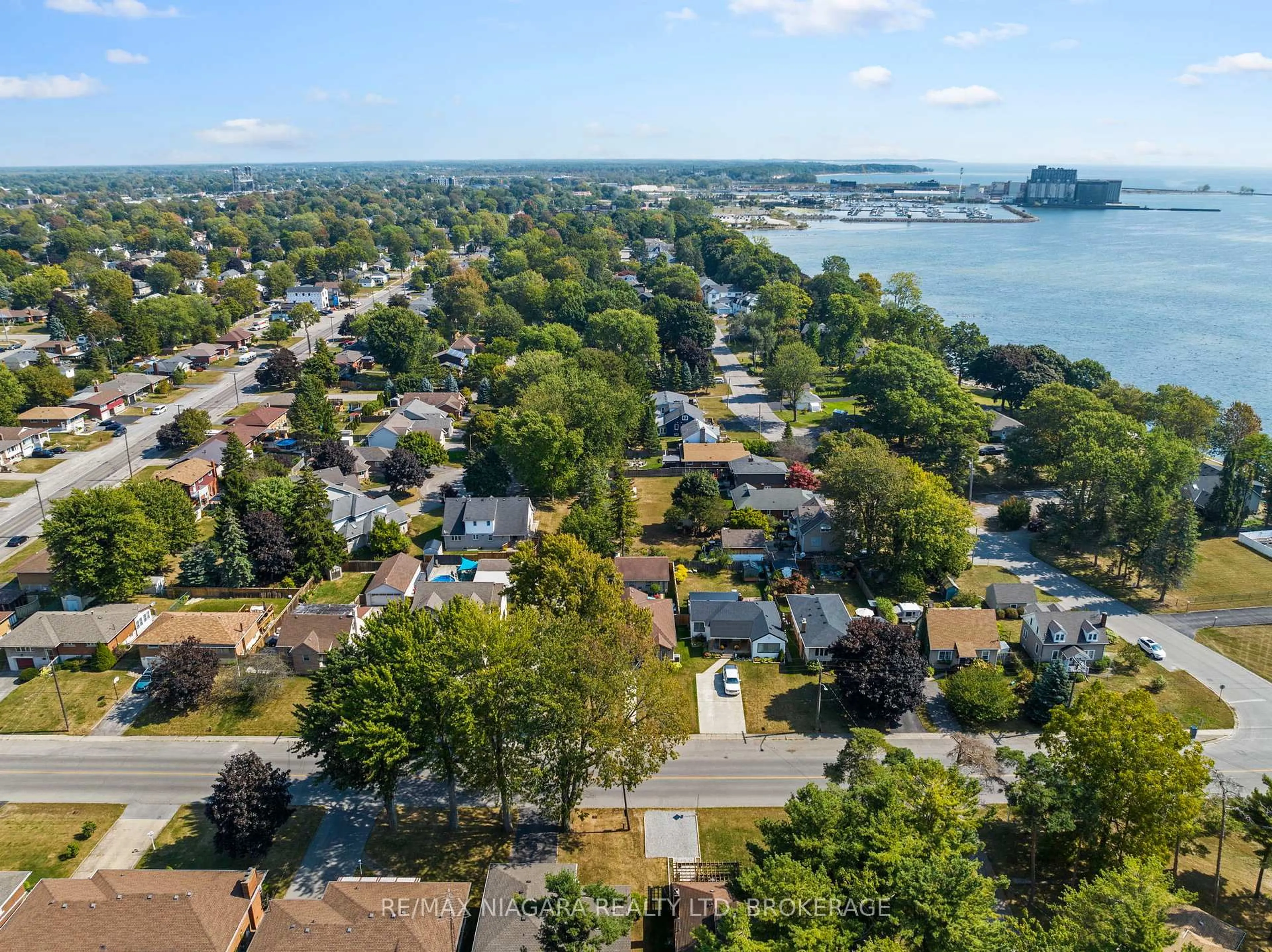 A pic from outside/outdoor area/front of a property/back of a property/a pic from drone, water/lake/river/ocean view for 47 Rosemount Ave, Port Colborne Ontario L3K 5P8