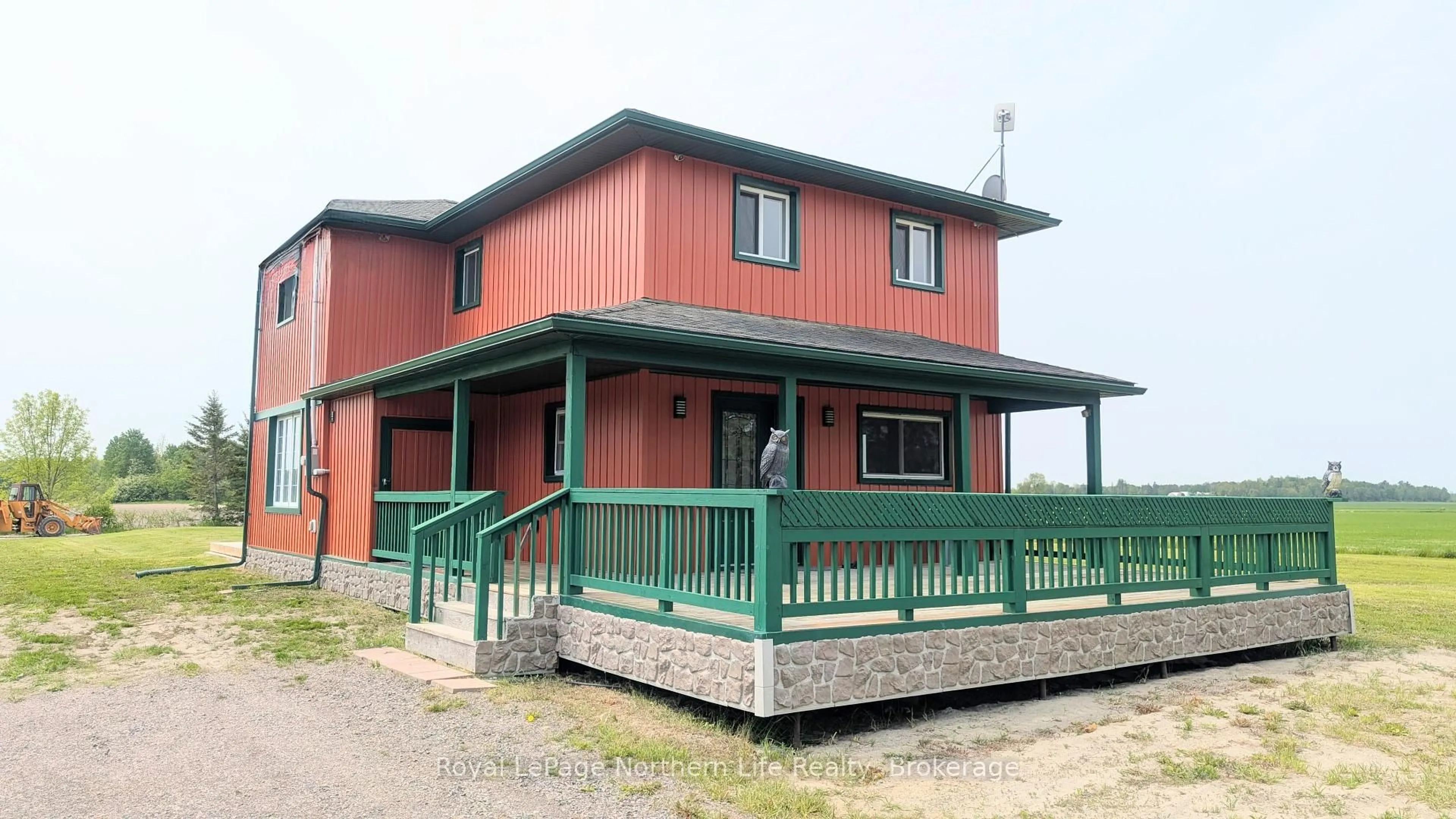 Home with vinyl exterior material, building for 1234 Levac Rd, West Nipissing Ontario P0H 1G0